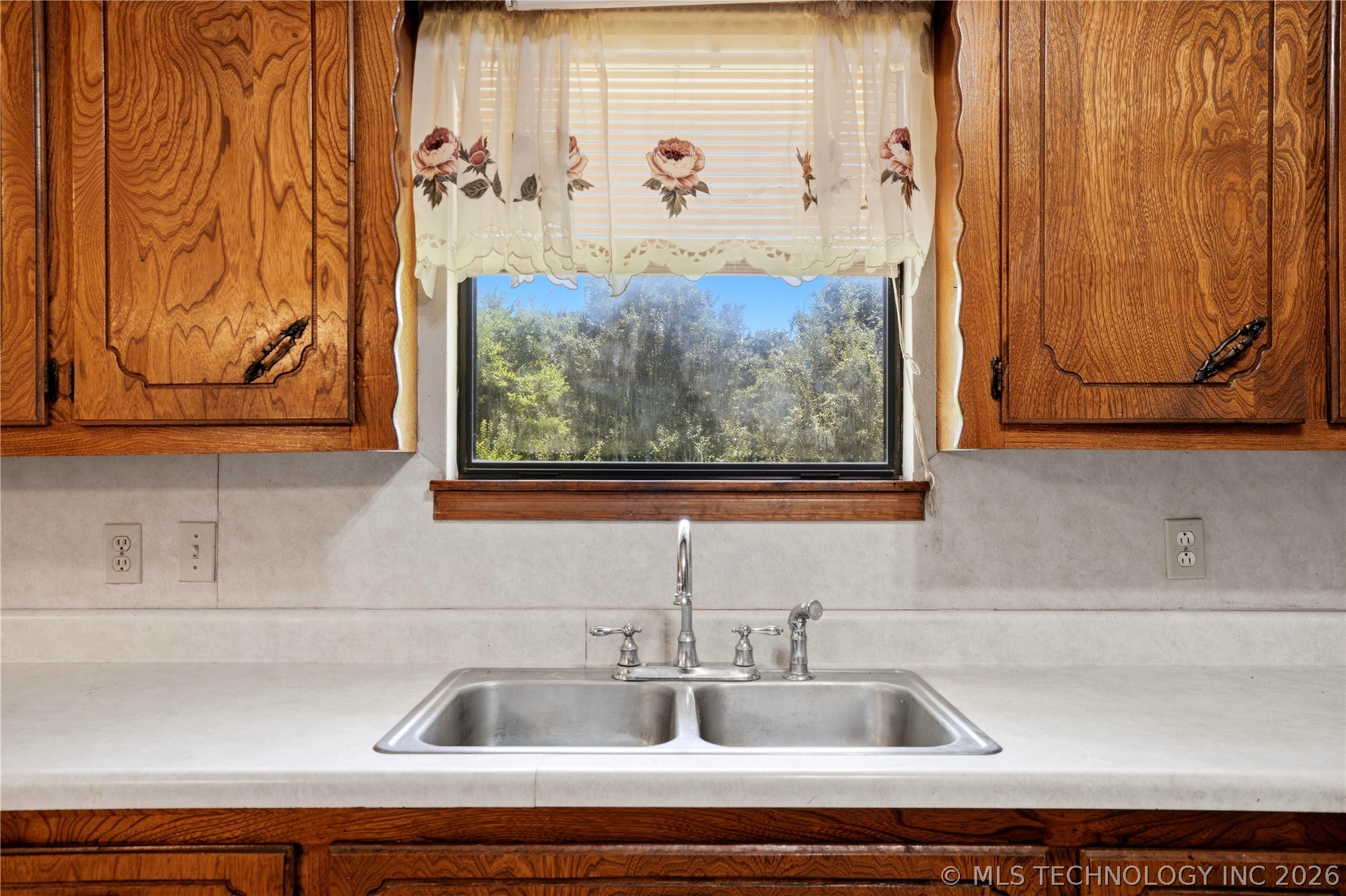 502 Fir Lane Warner OK 74469