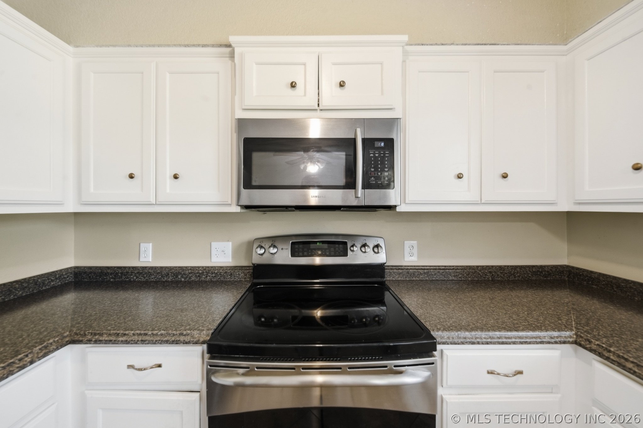 1227 N Sapulpa Road Beggs OK 74421