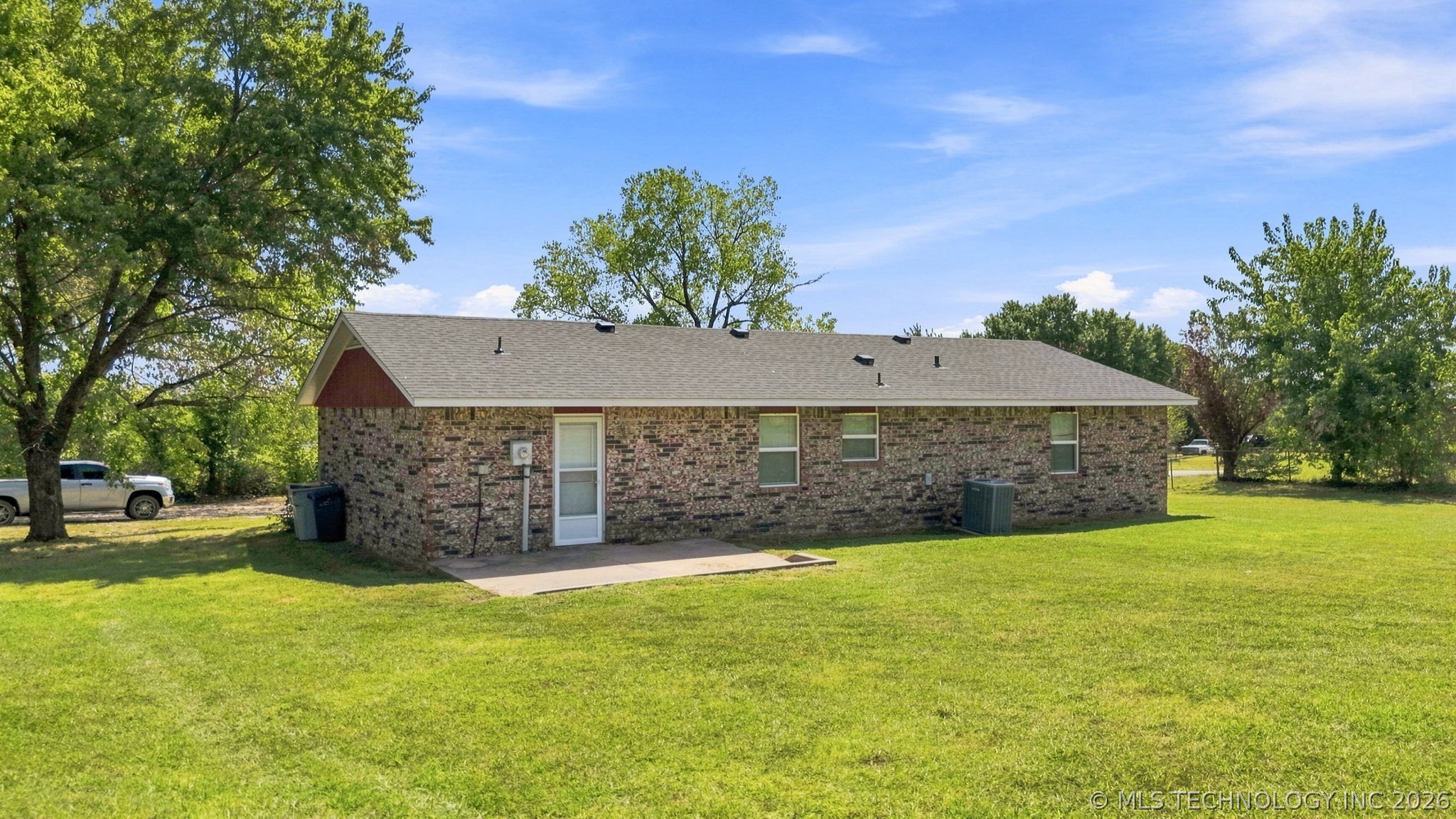 1227 N Sapulpa Road Beggs OK 74421