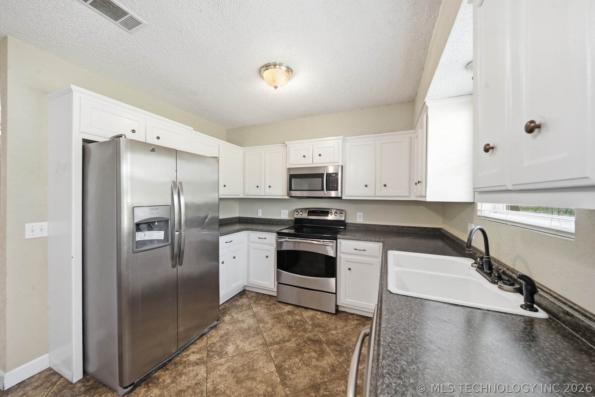 1227 N Sapulpa Road Beggs OK 74421