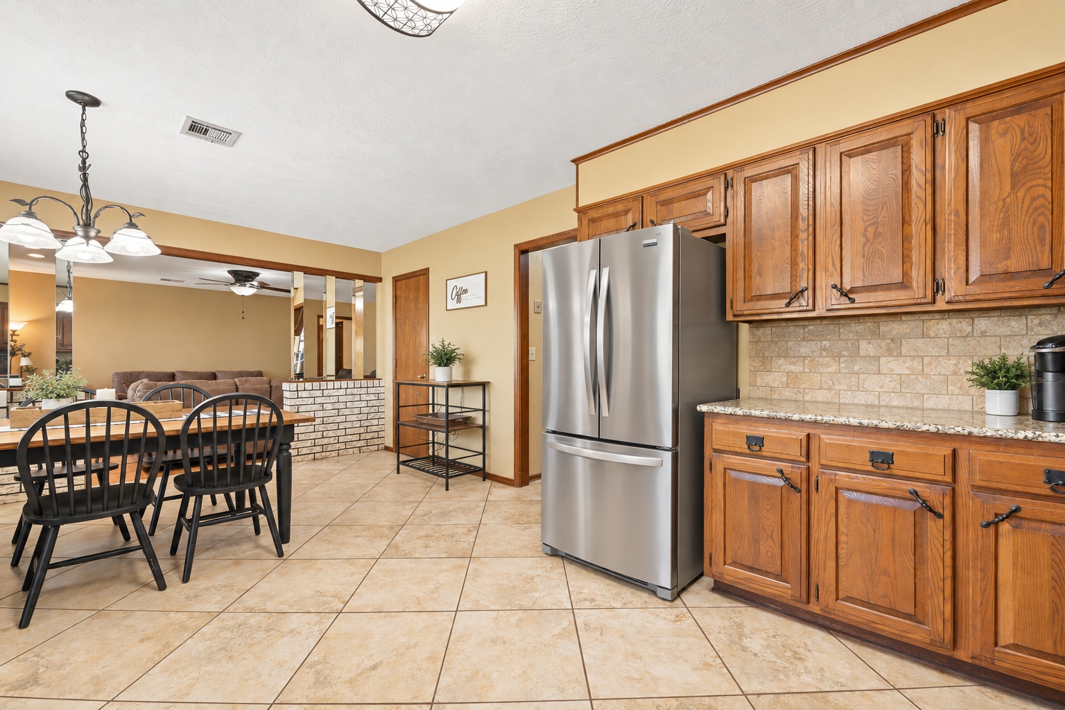 1517 Merlin Circle Pryor OK 74361