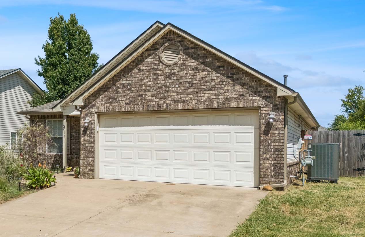 611 N Elizabeth Street Sapulpa OK 74066