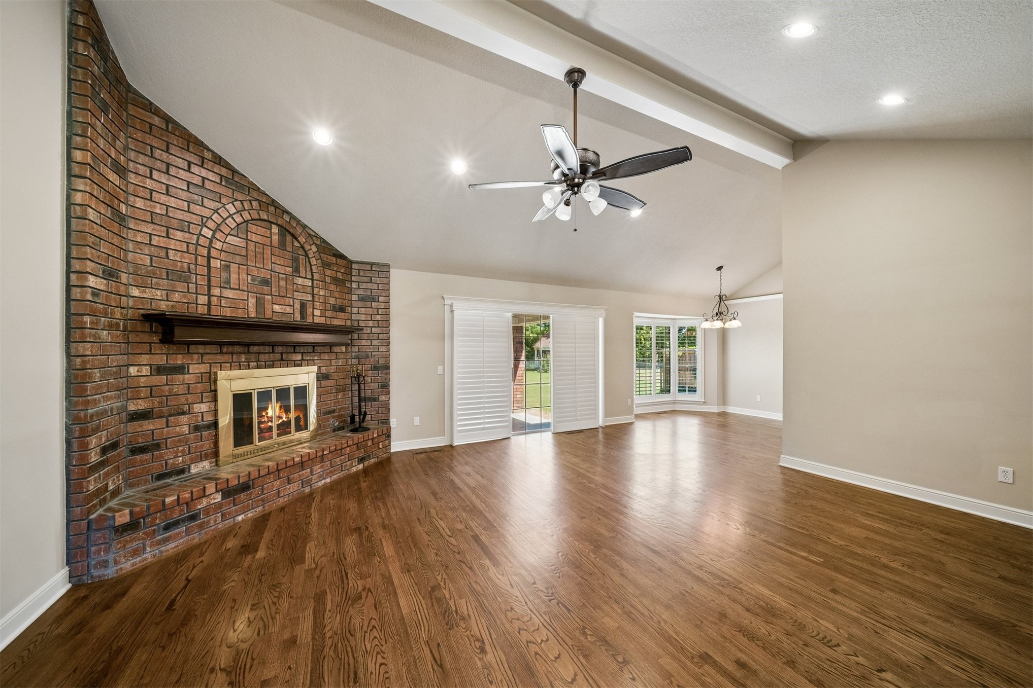945 N Country Meadow Lane Skiatook OK 74070