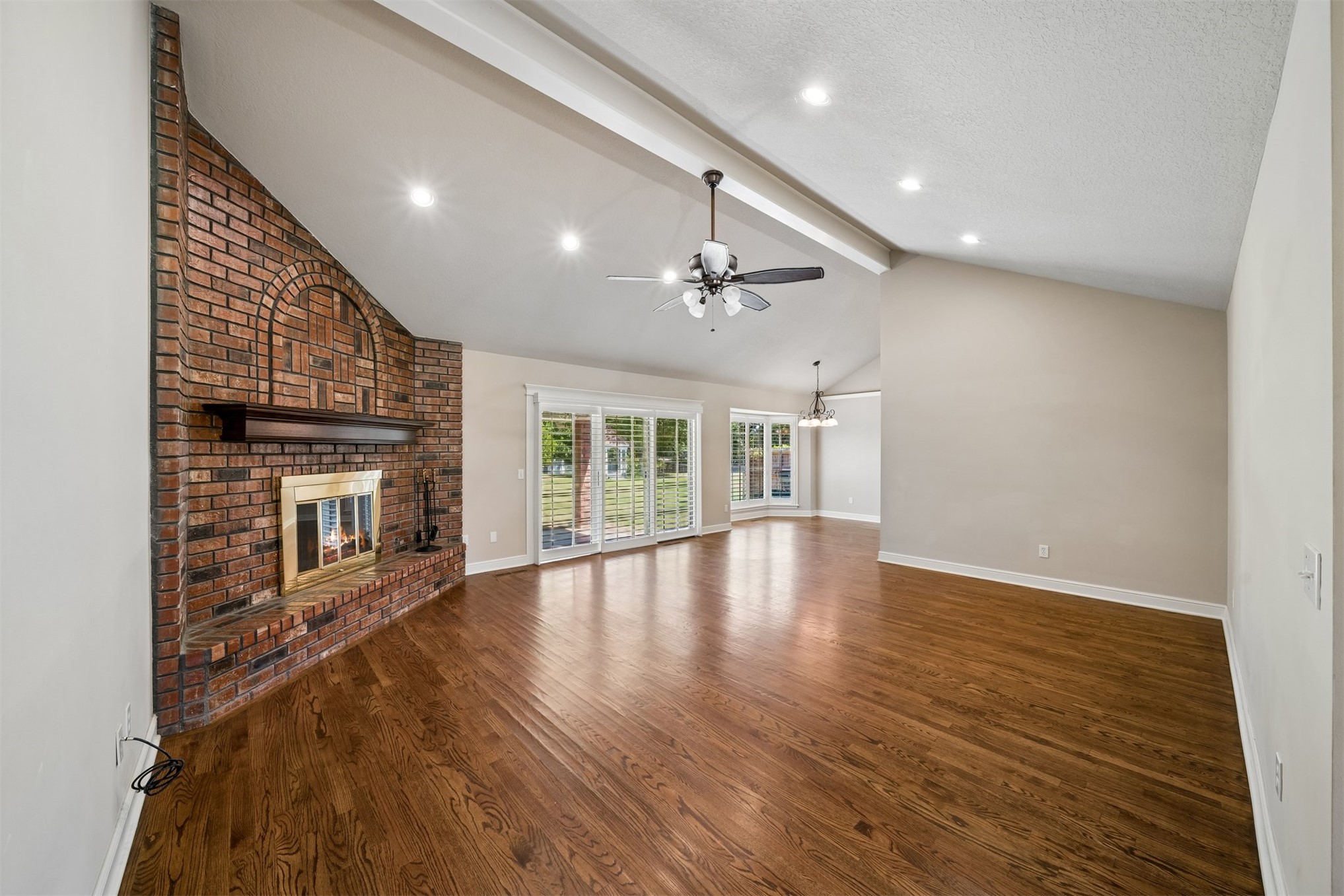 945 N Country Meadow Lane Skiatook OK 74070