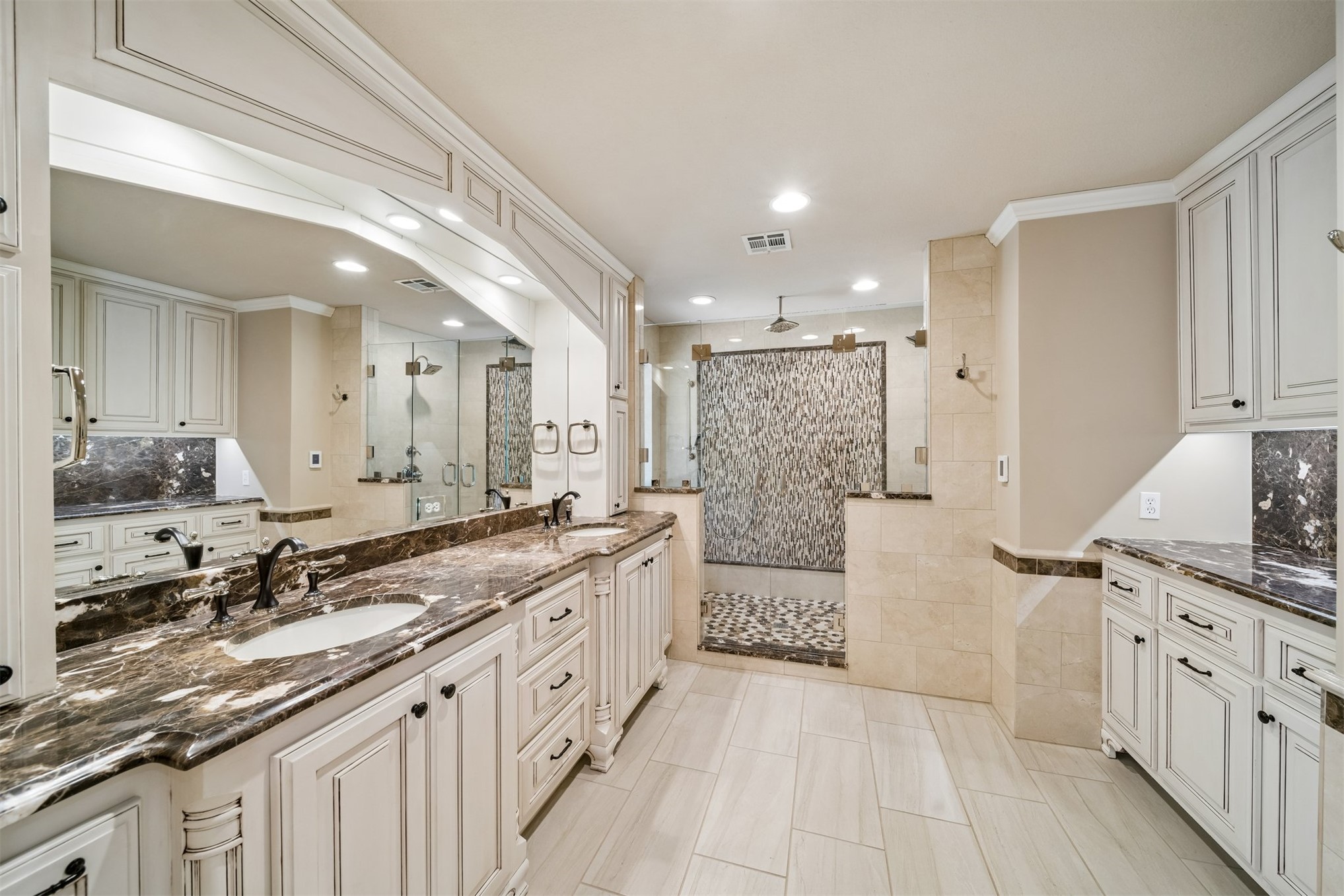 945 N Country Meadow Lane Skiatook OK 74070
