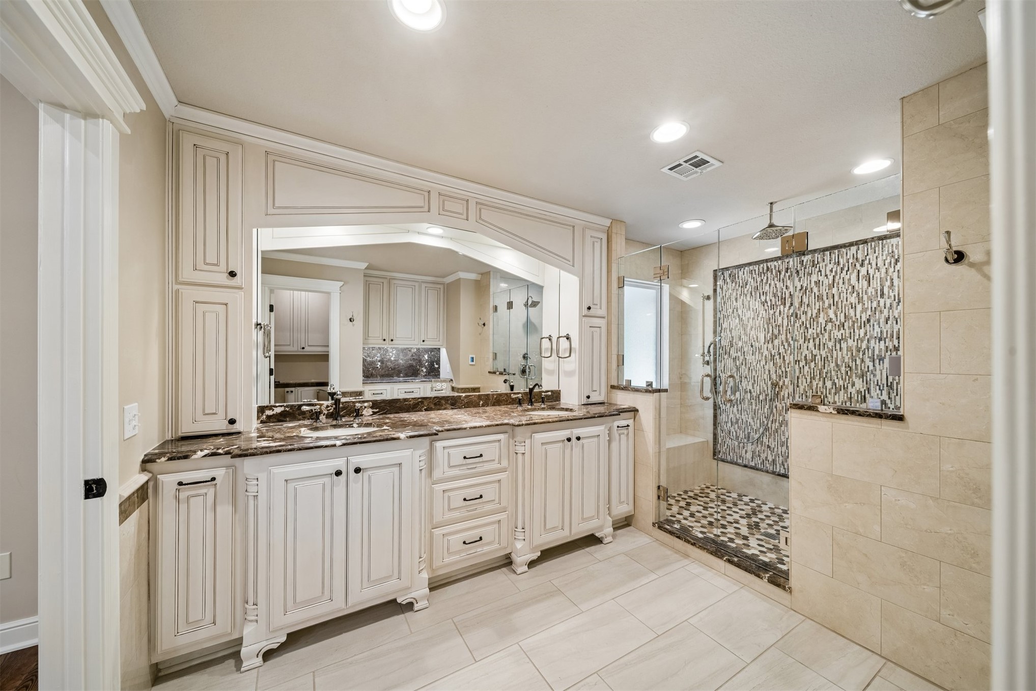 945 N Country Meadow Lane Skiatook OK 74070