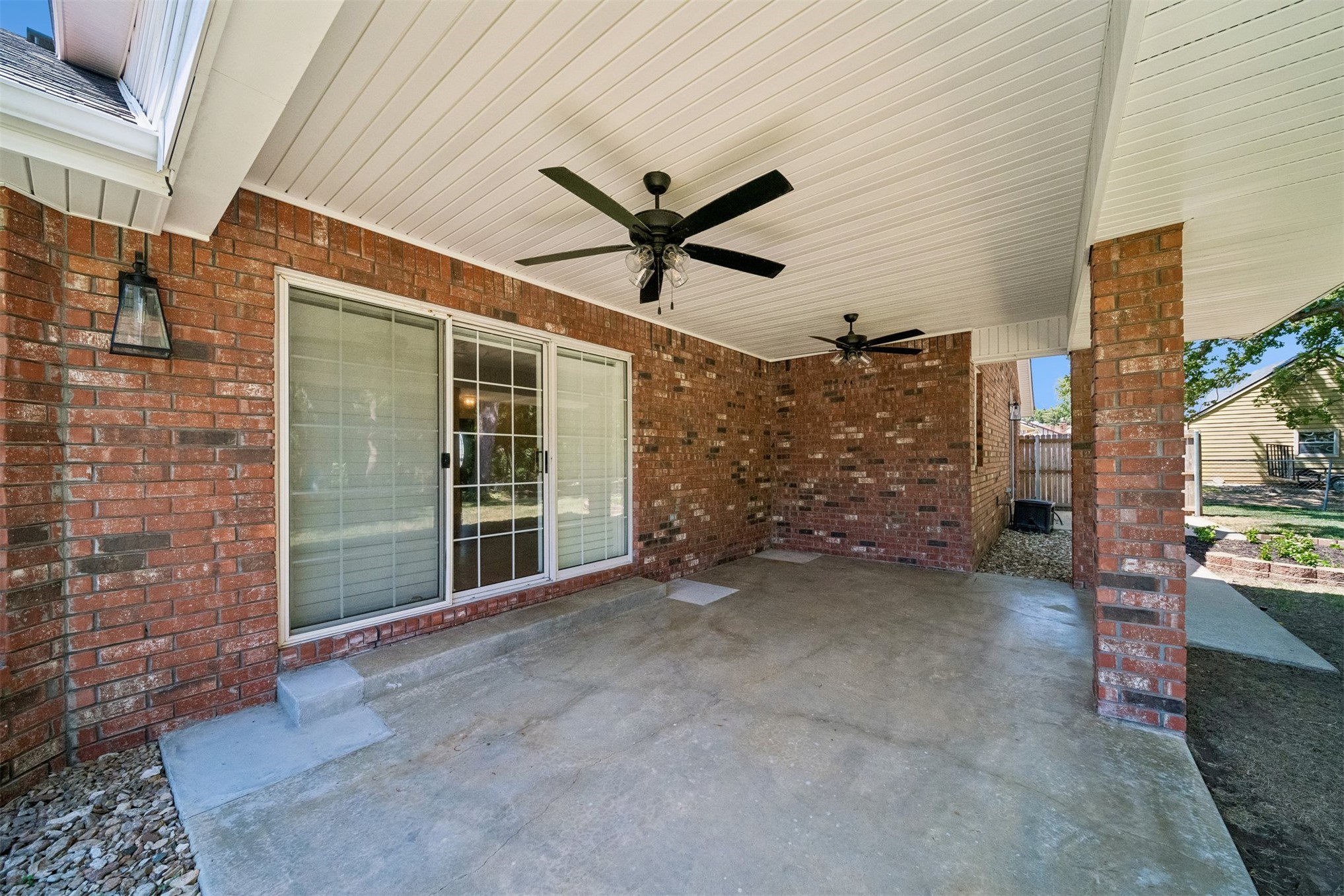 945 N Country Meadow Lane Skiatook OK 74070