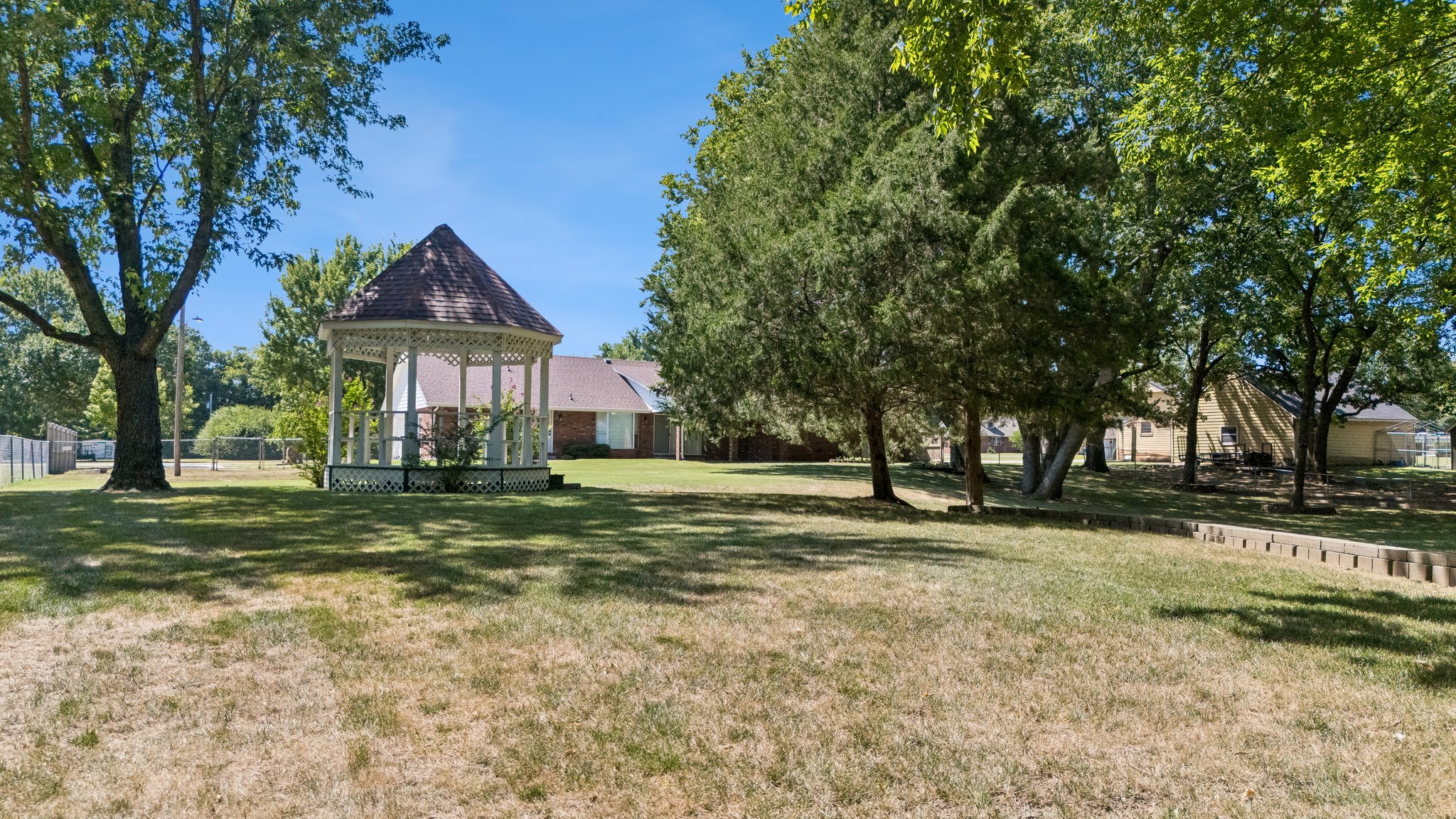 945 N Country Meadow Lane Skiatook OK 74070