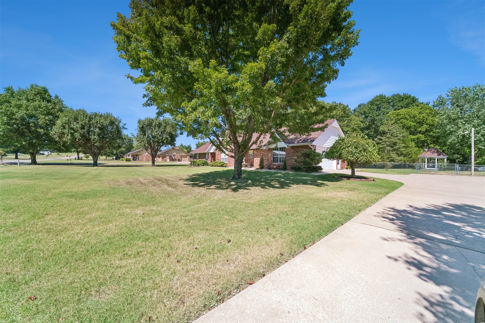 945 N Country Meadow Lane Skiatook OK 74070