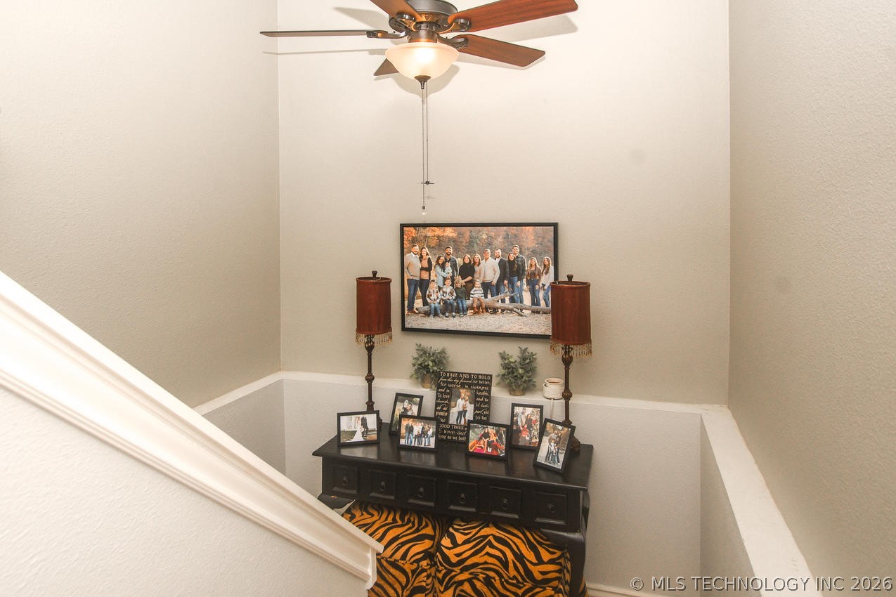 2548 Pine Tree Drive Kansas OK 74347