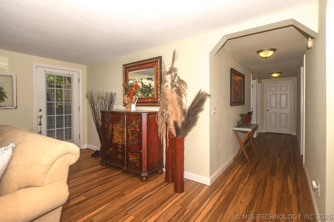 2548 Pine Tree Drive Kansas OK 74347