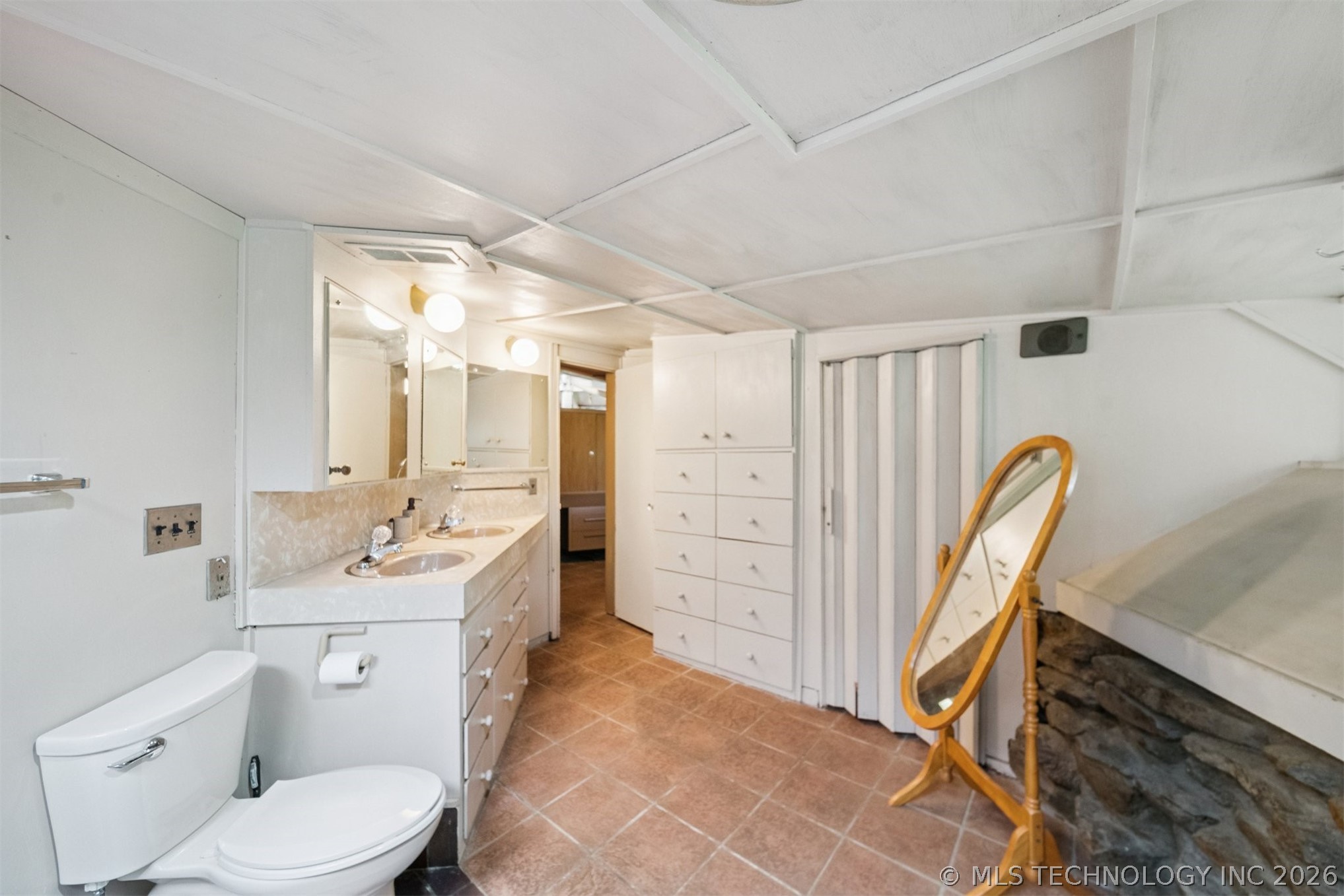 7201 E 576 Road Catoosa OK 74015