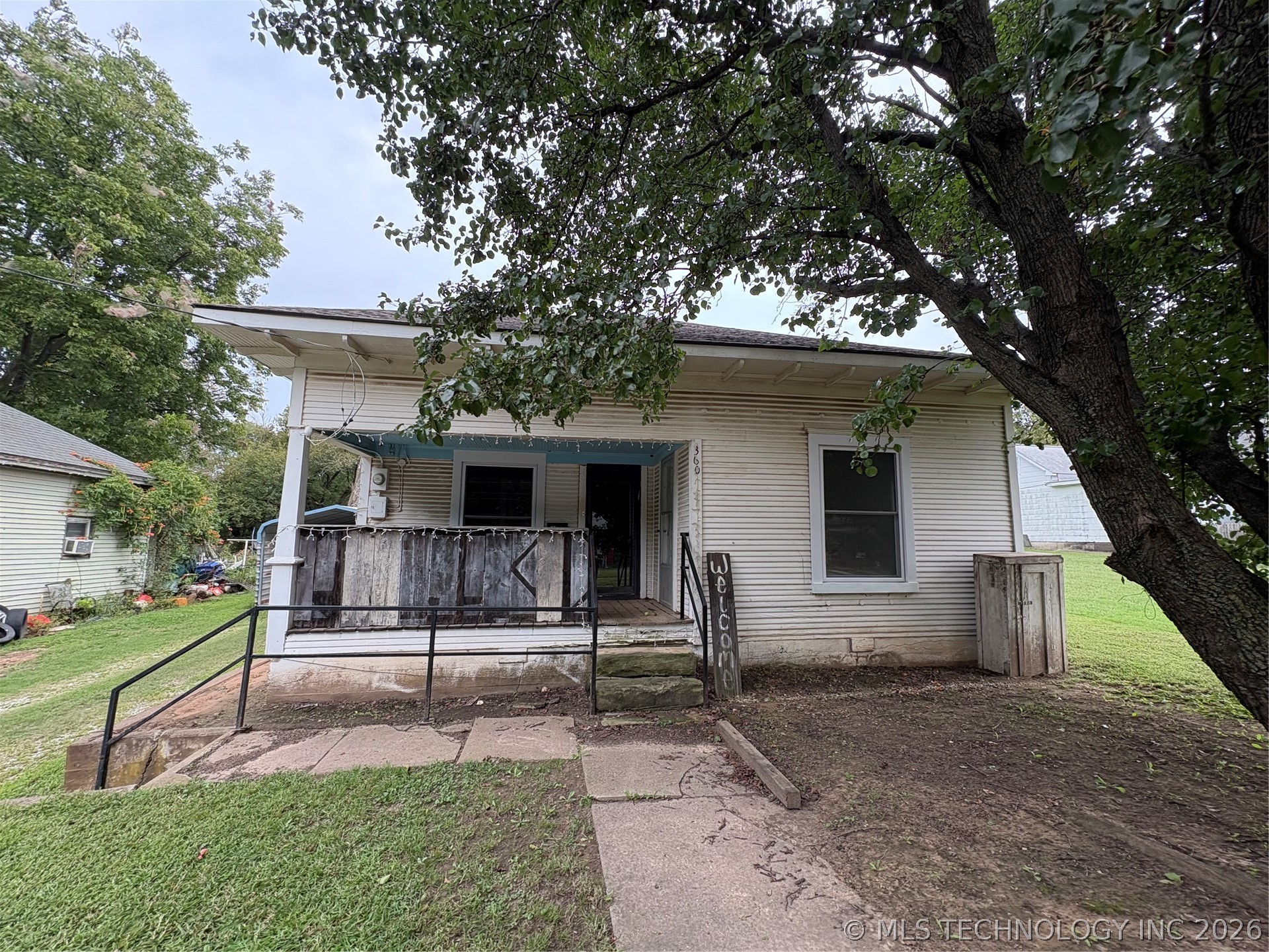 360 N B Street Yale OK 74085