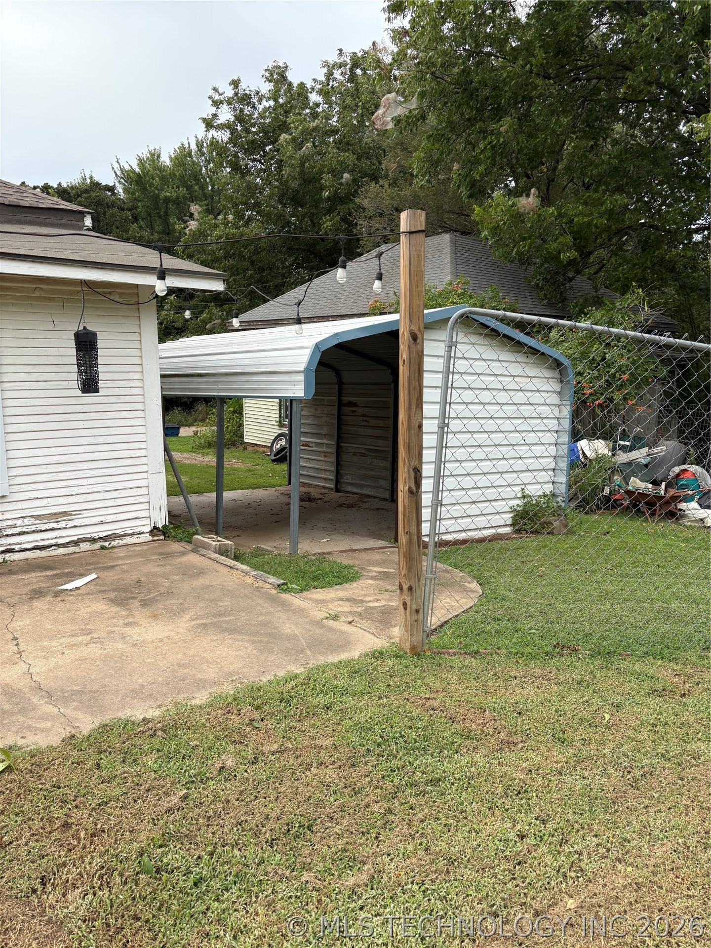 360 N B Street Yale OK 74085