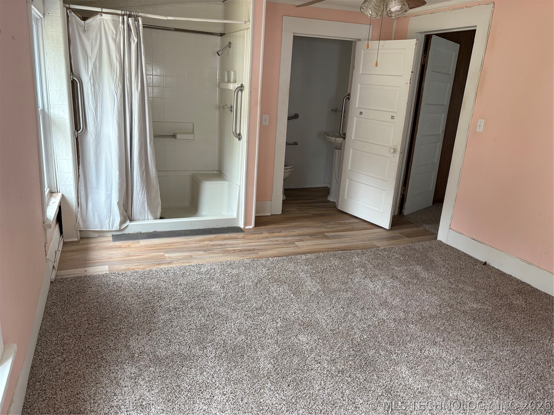 360 N B Street Yale OK 74085
