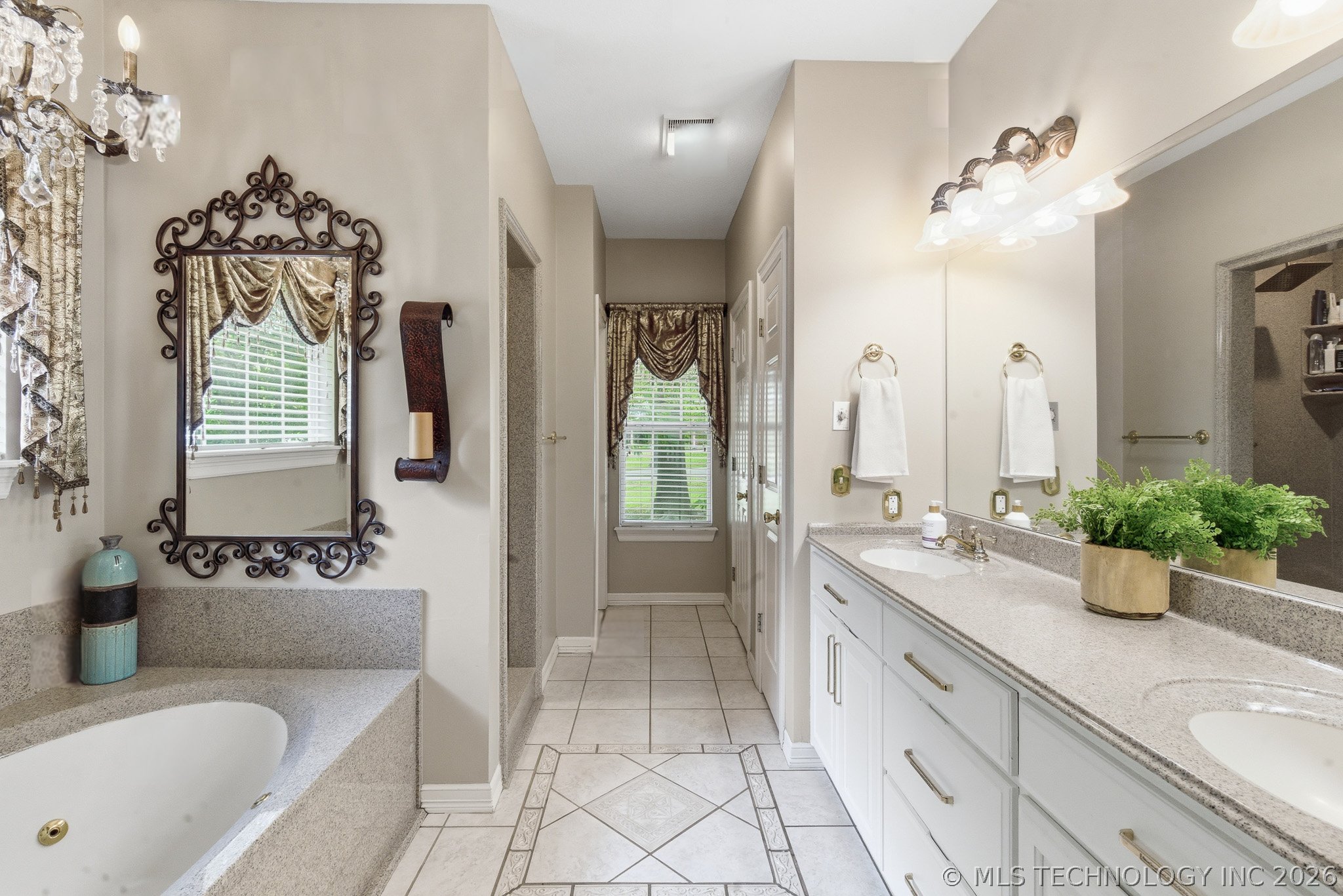 9952 E Shadowlake Drive Claremore OK 74017