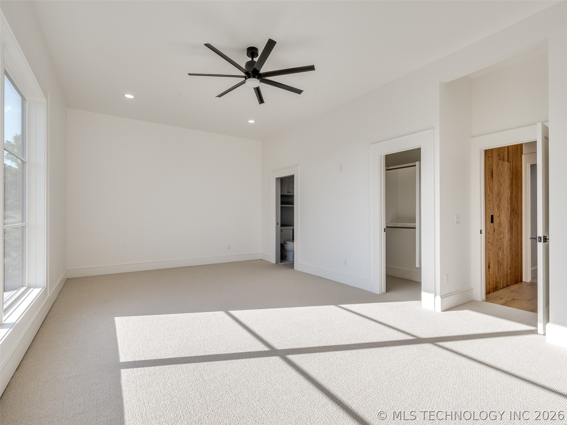 295 Falcon Tree Loop Eufaula OK 74432