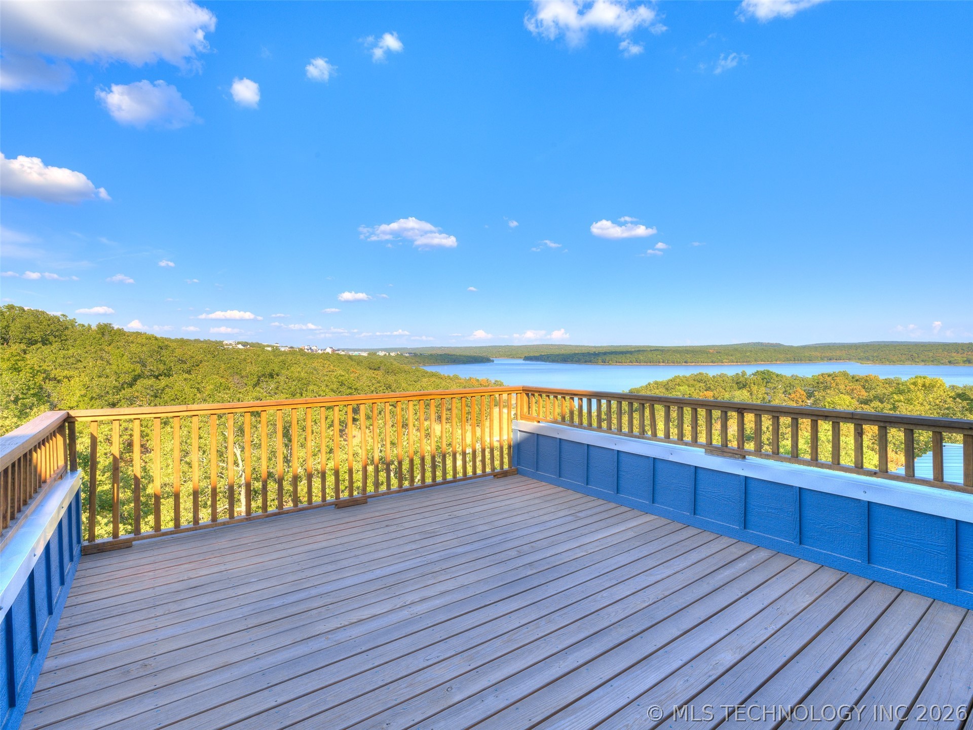 295 Falcon Tree Loop Eufaula OK 74432
