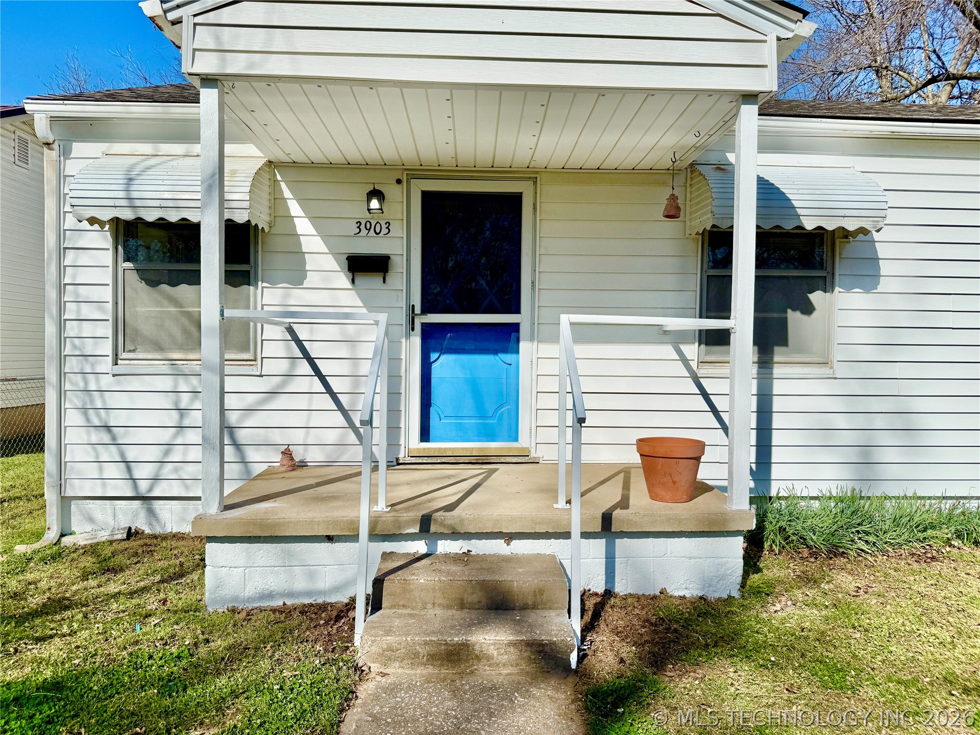 3903 W 41st Place Tulsa OK 74107