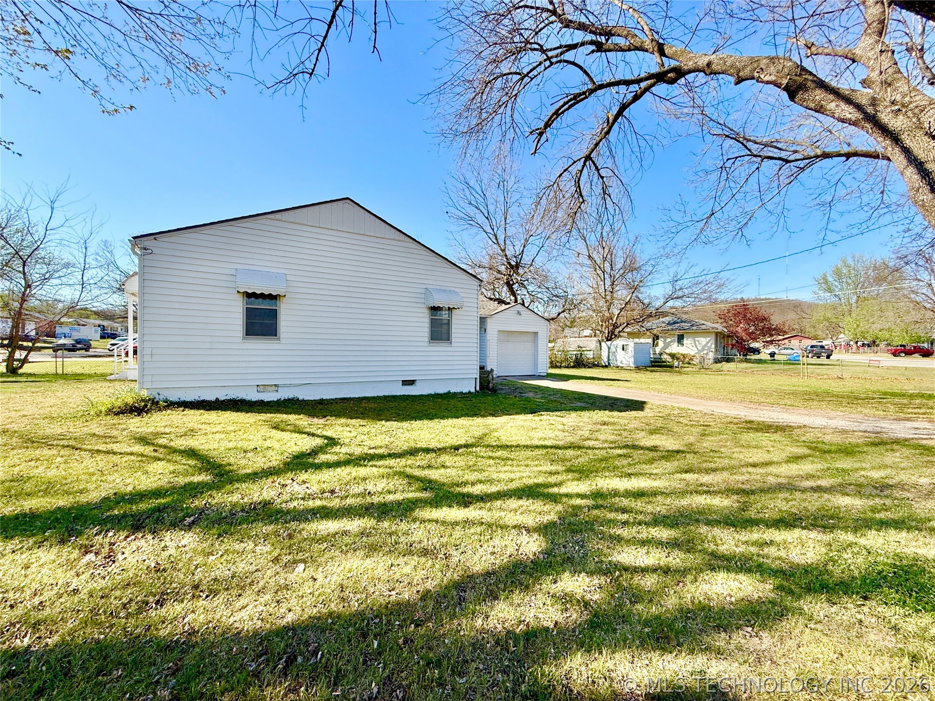 3903 W 41st Place Tulsa OK 74107