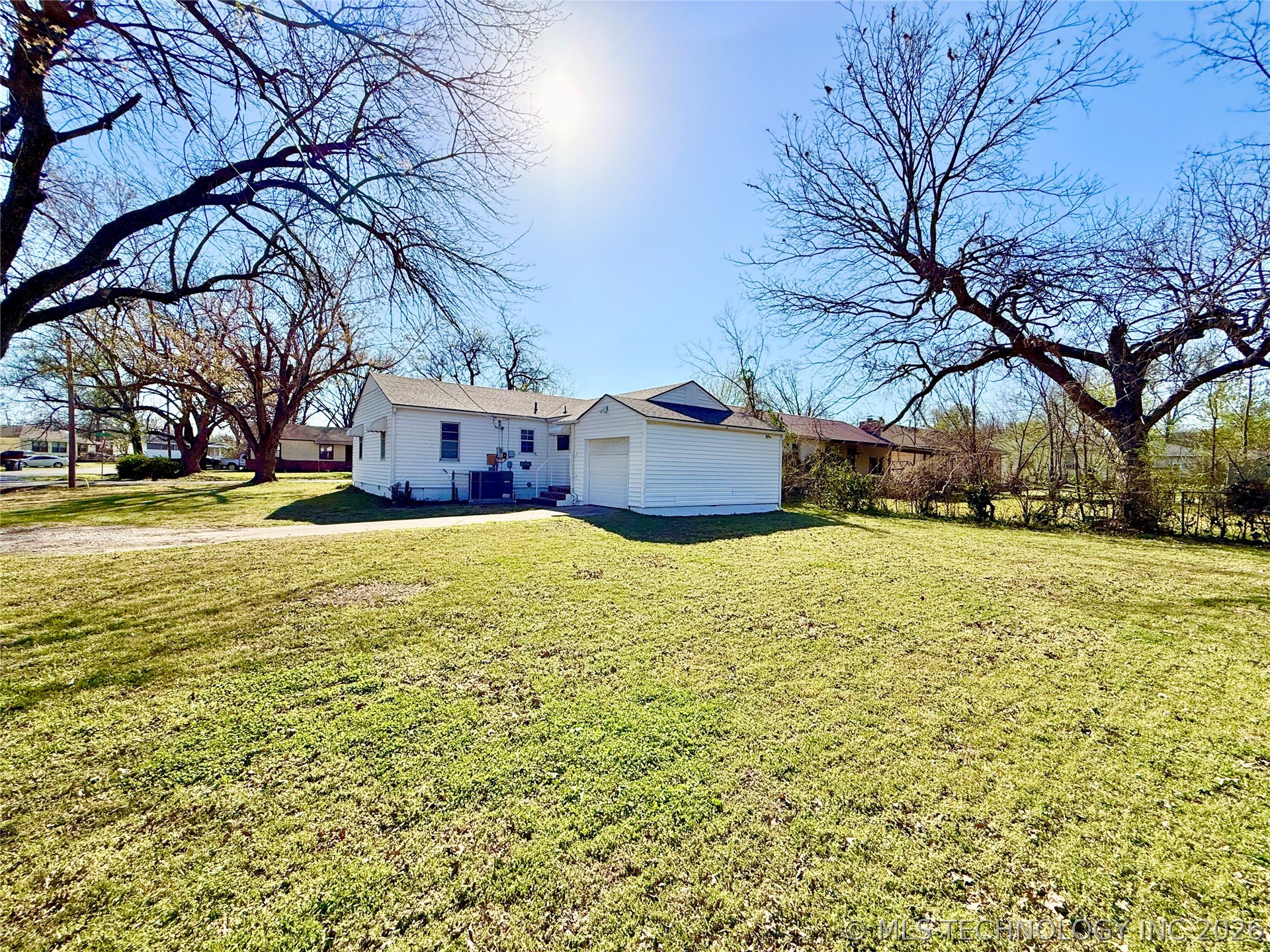 3903 W 41st Place Tulsa OK 74107