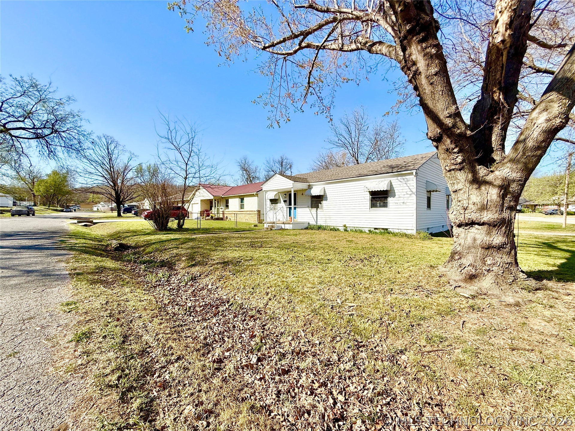 3903 W 41st Place Tulsa OK 74107