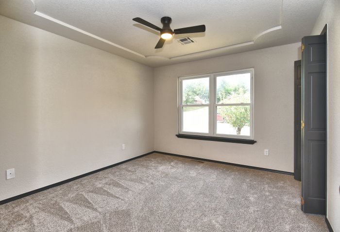 5211 S 32nd West Place Tulsa OK 74107