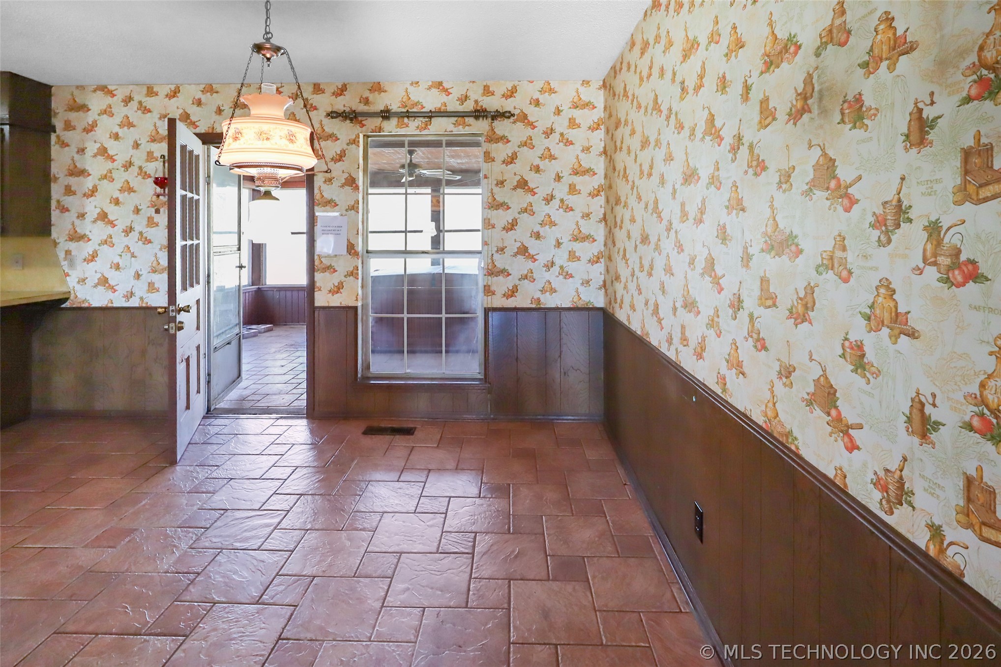 32656 S 4320 Road Big Cabin OK 74332