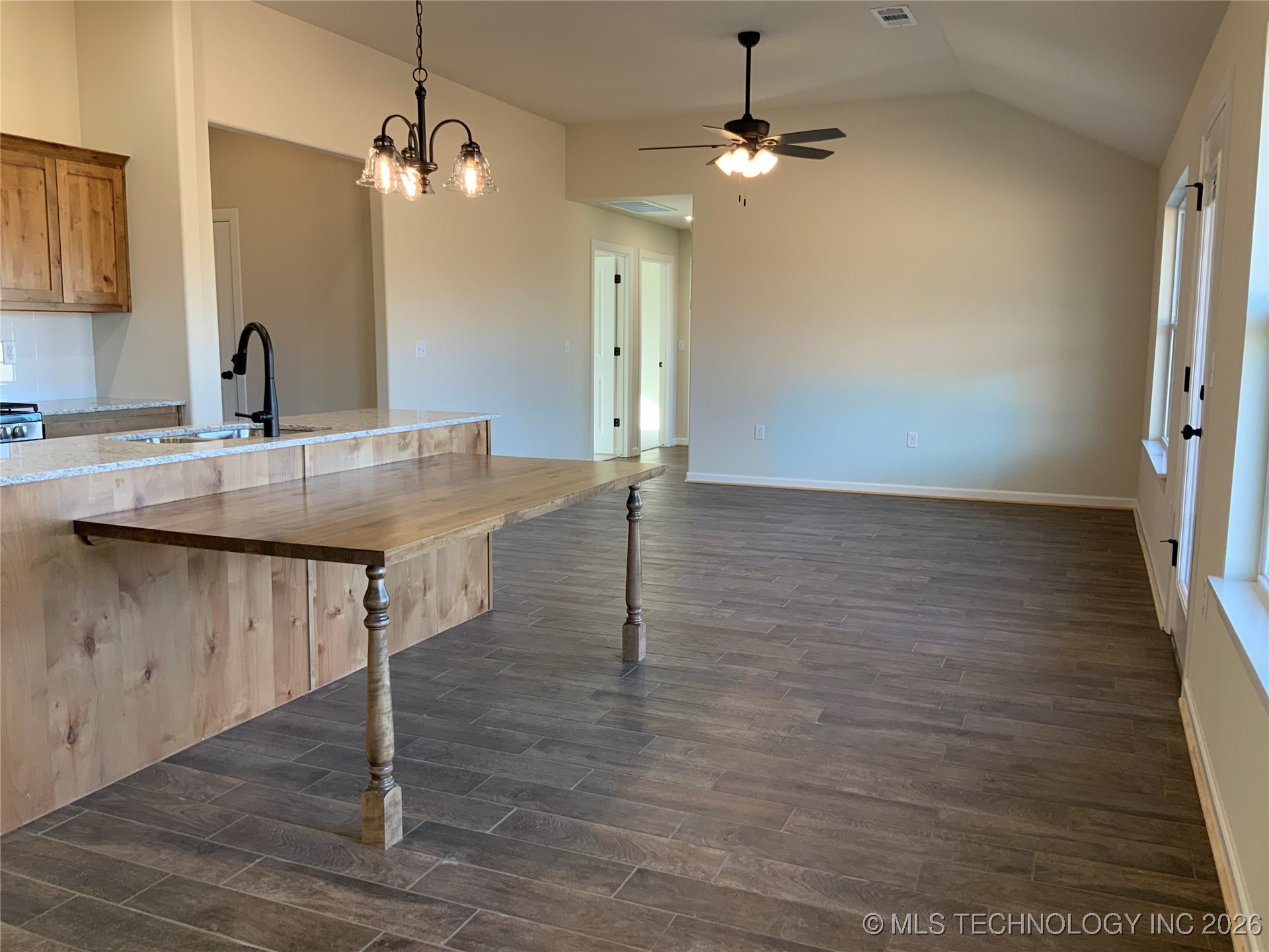 412 NW 7th Street Wagoner OK 74467