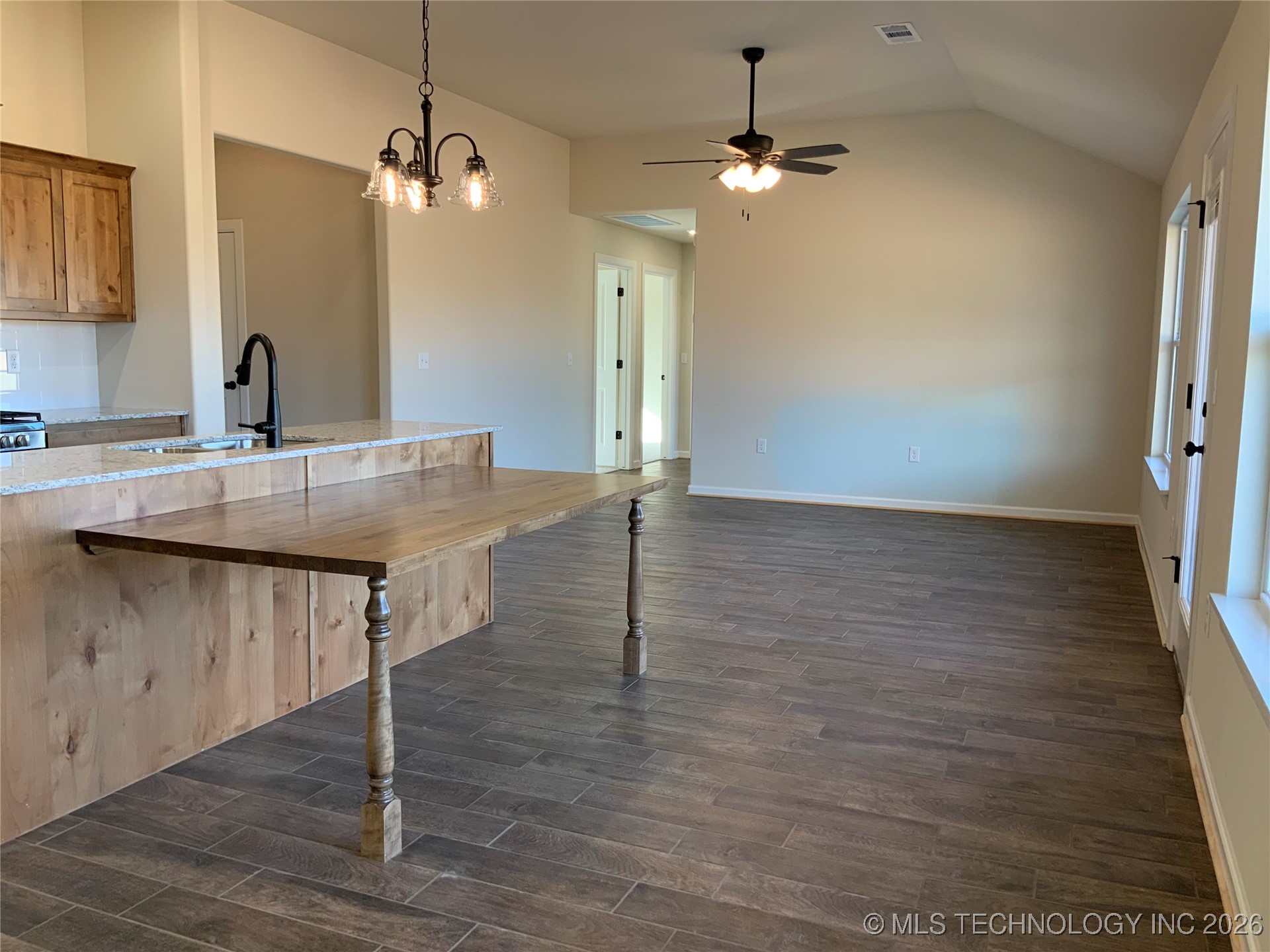 412 NW 7th Street Wagoner OK 74467