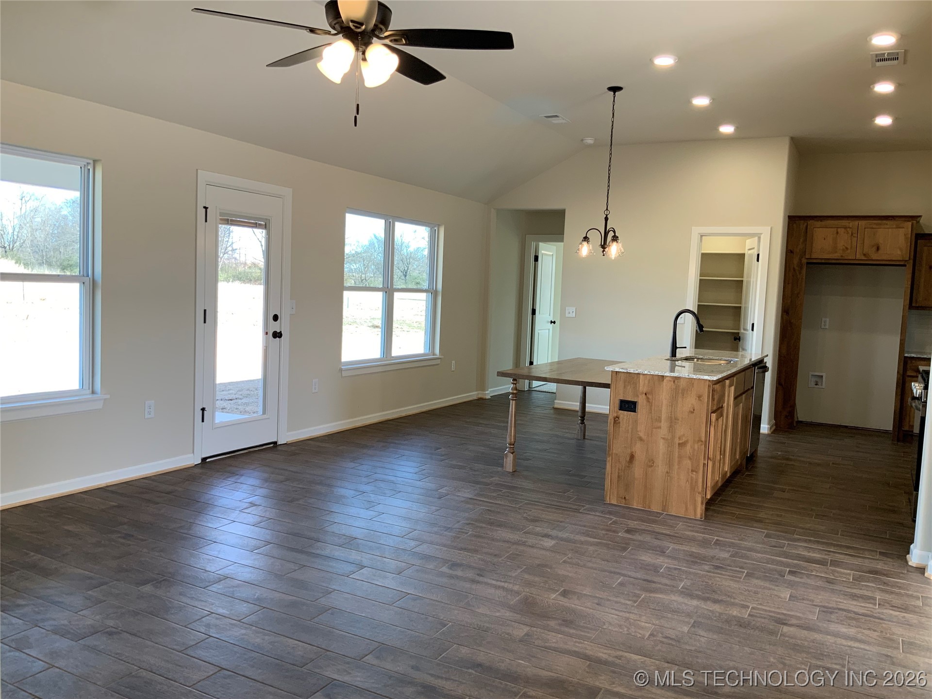 412 NW 7th Street Wagoner OK 74467