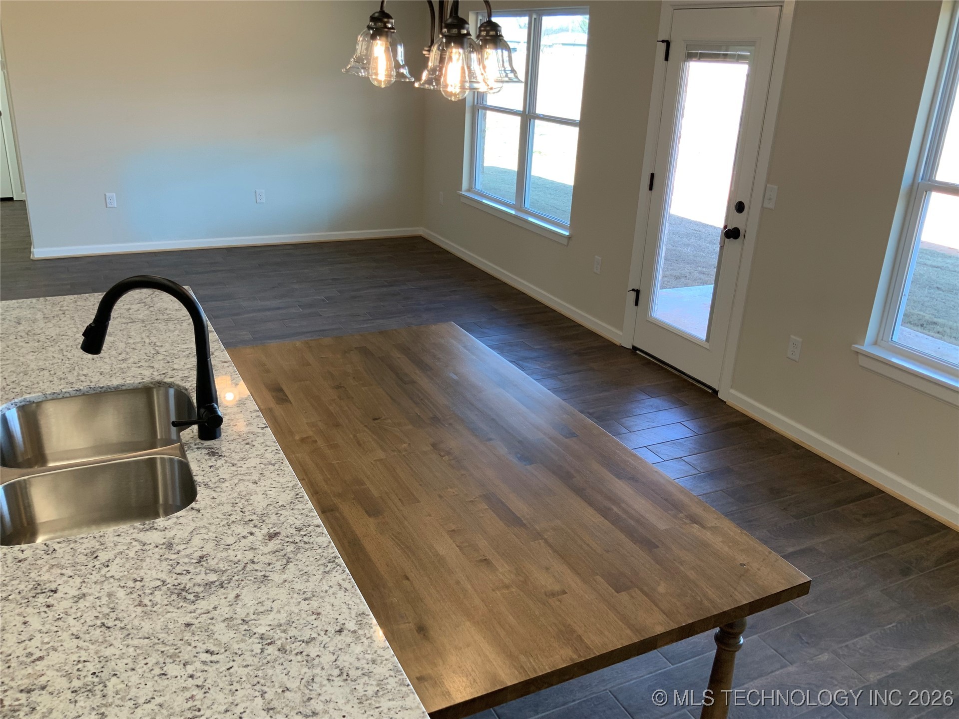 412 NW 7th Street Wagoner OK 74467