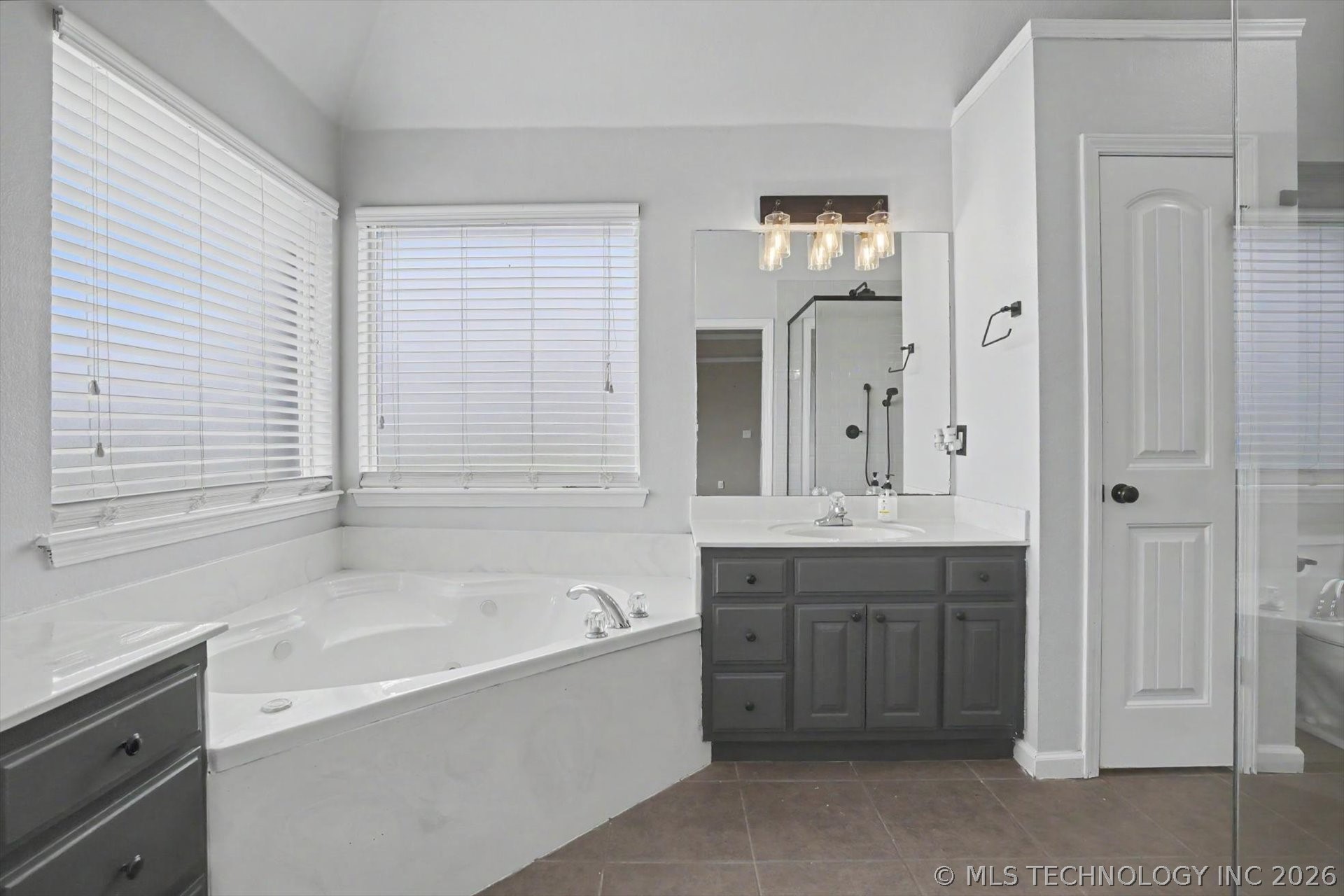 14815 N 60th Eastavenue Collinsville OK 74021