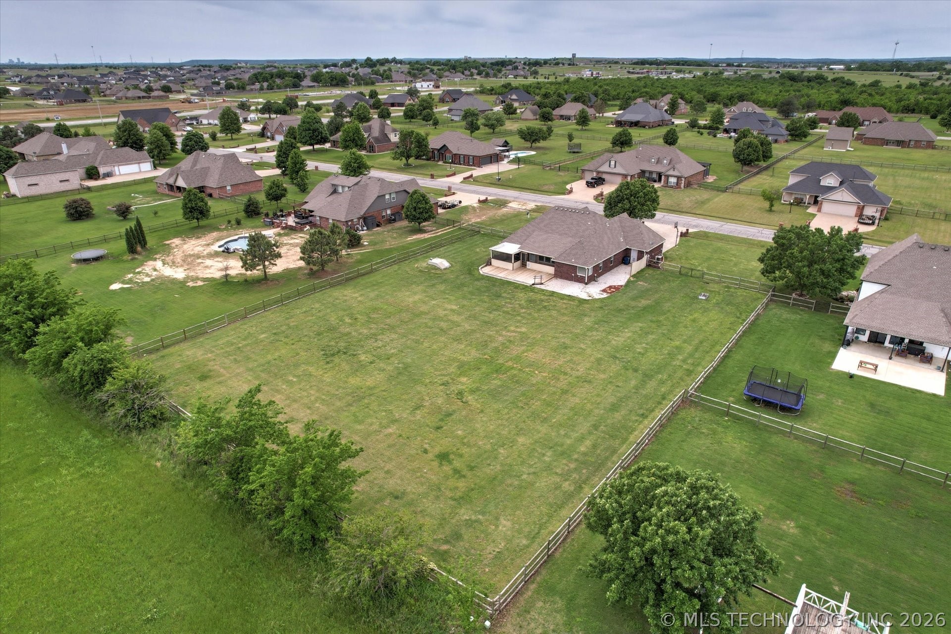 14815 N 60th Eastavenue Collinsville OK 74021