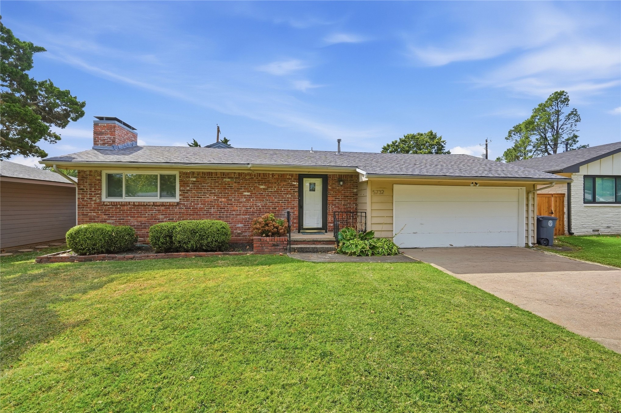 5732 E 25th Place Tulsa OK 74114