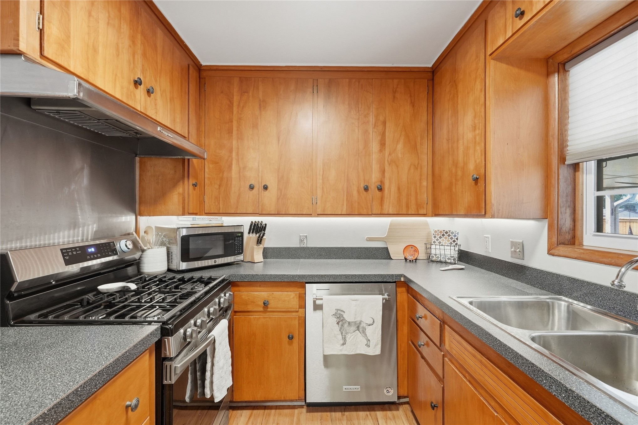 5732 E 25th Place Tulsa OK 74114
