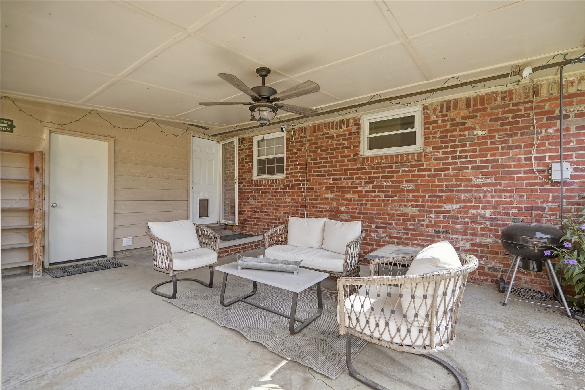 5732 E 25th Place Tulsa OK 74114