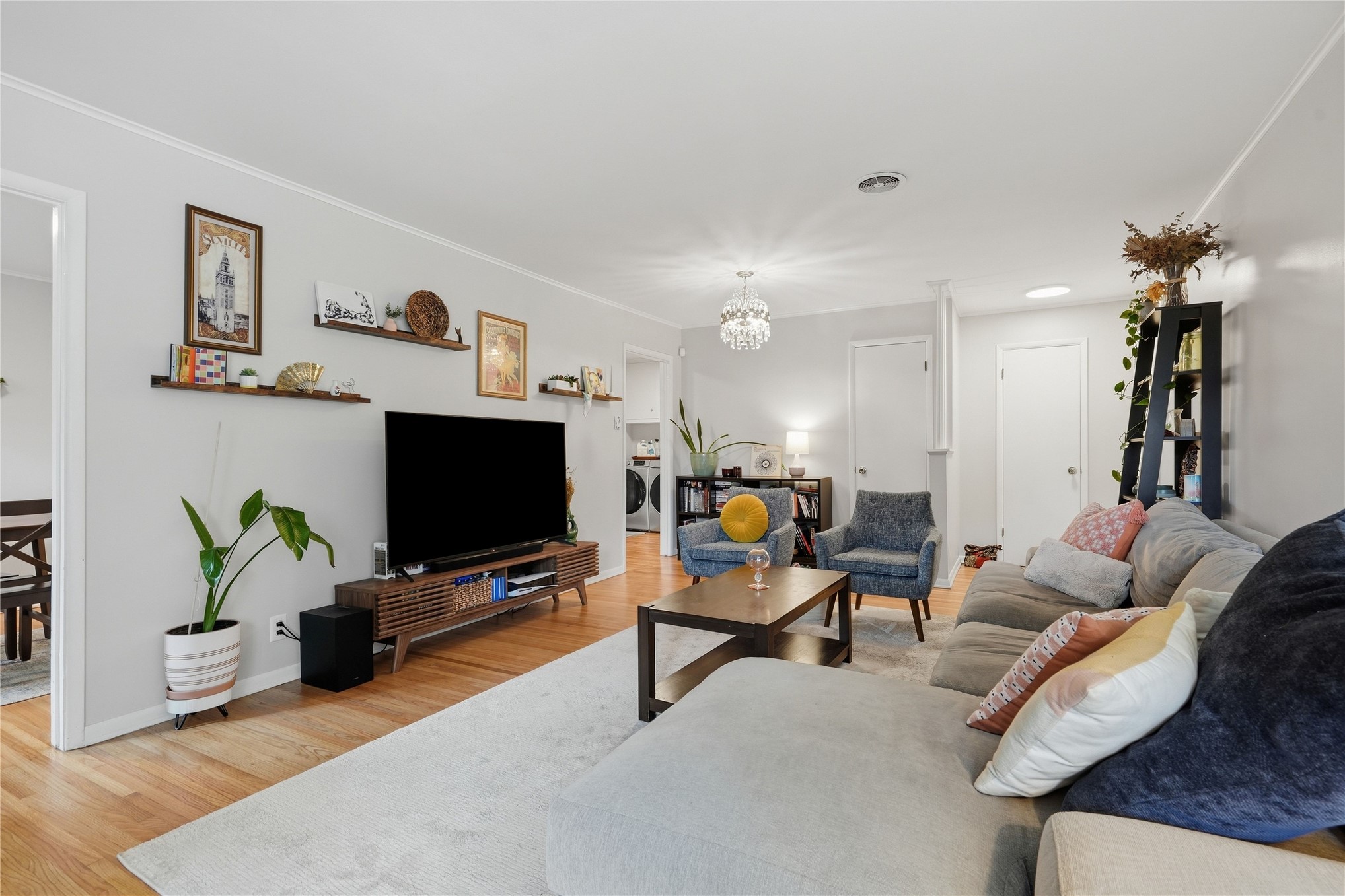 5732 E 25th Place Tulsa OK 74114