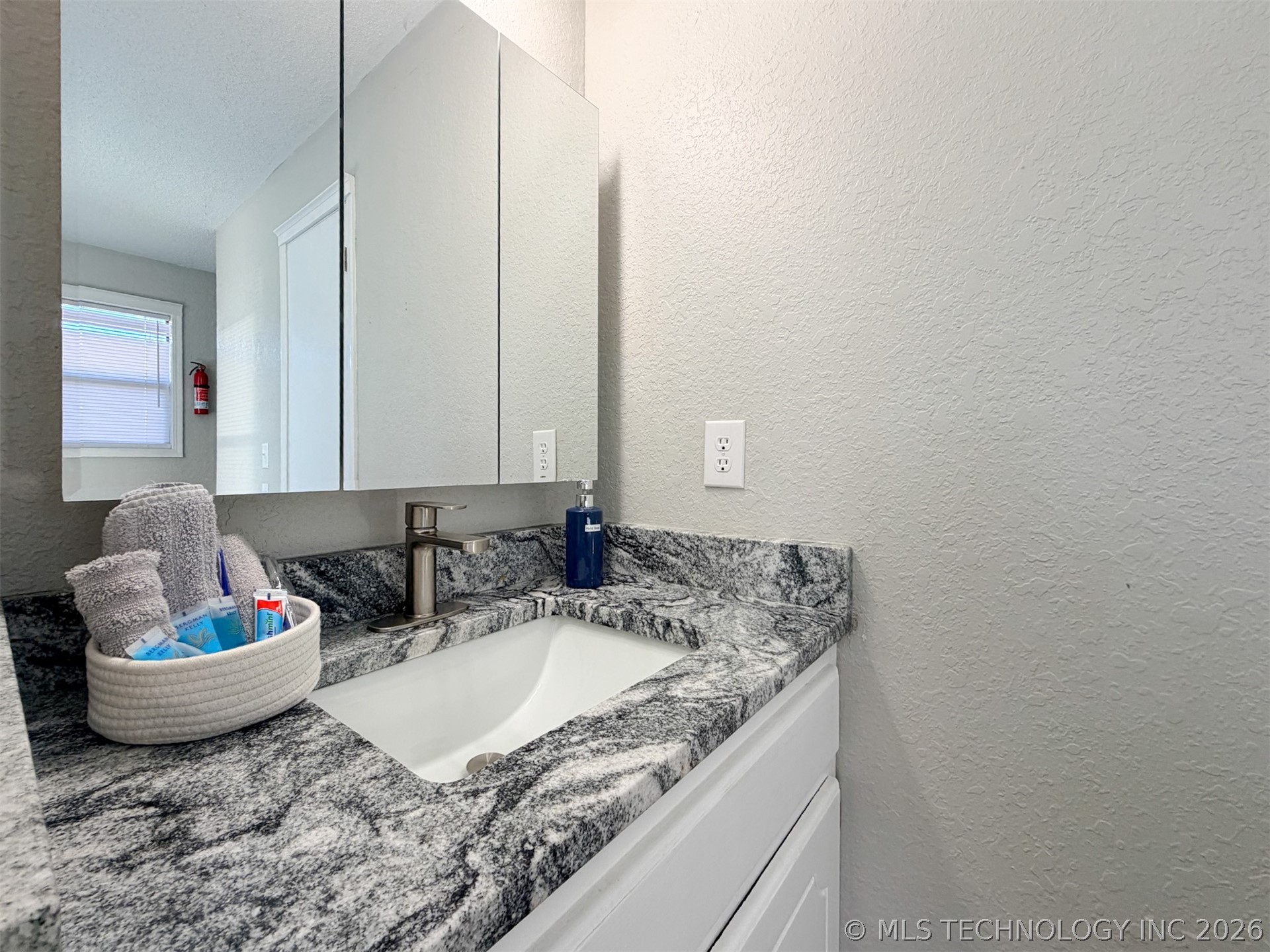 34245 S 527 Road Cookson OK 74427
