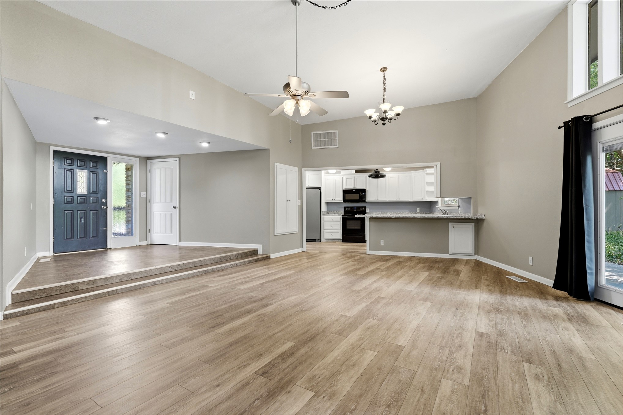1513 Bowden Fort Gibson OK 74434