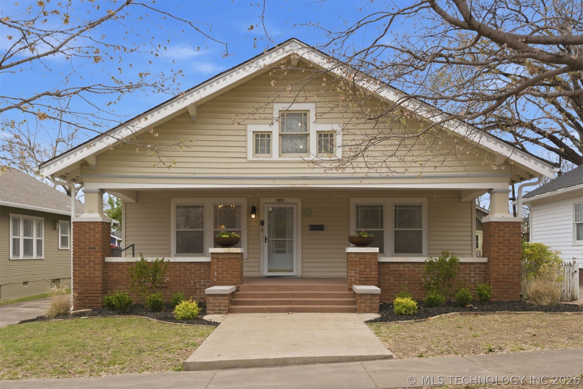 1855 16th Place Tulsa OK 74104