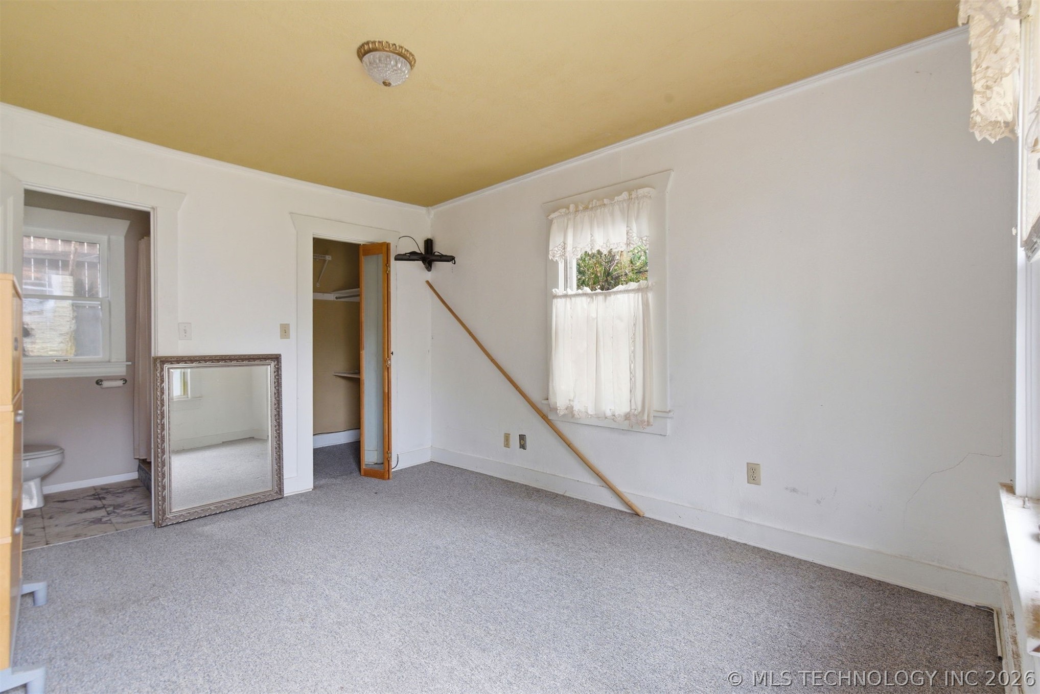 1855 16th Place Tulsa OK 74104