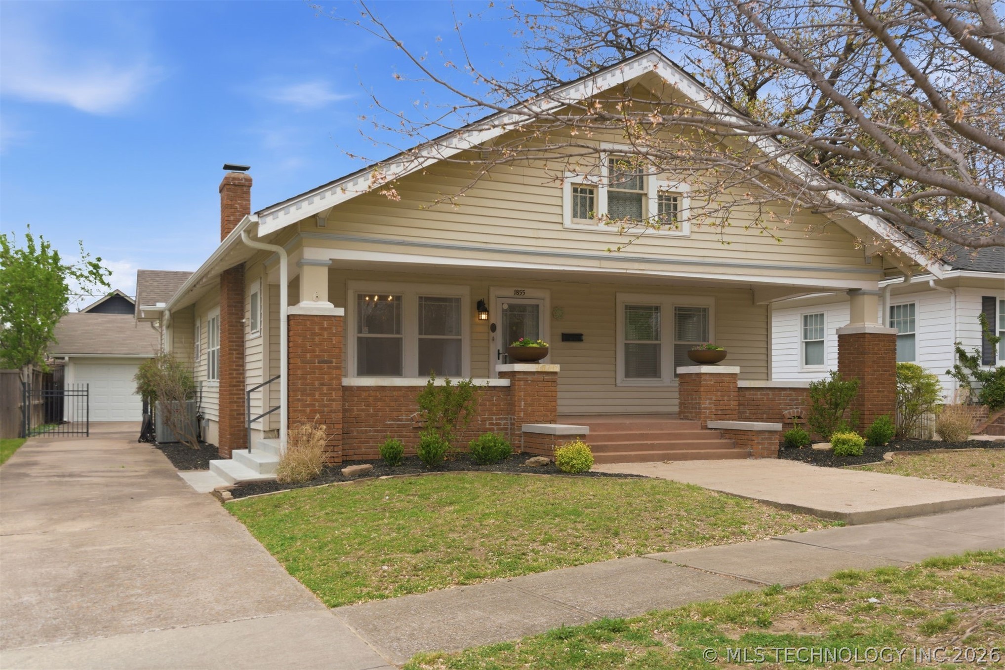 1855 16th Place Tulsa OK 74104