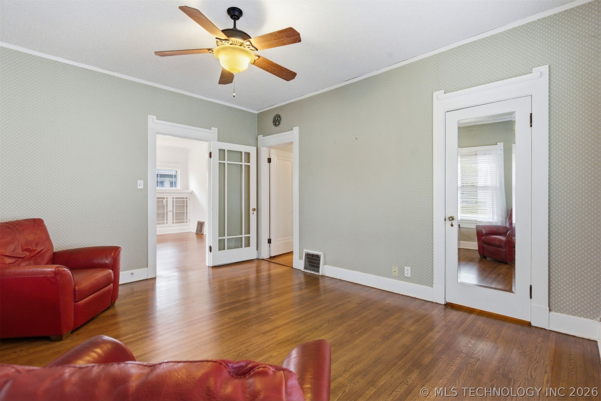 1855 16th Place Tulsa OK 74104
