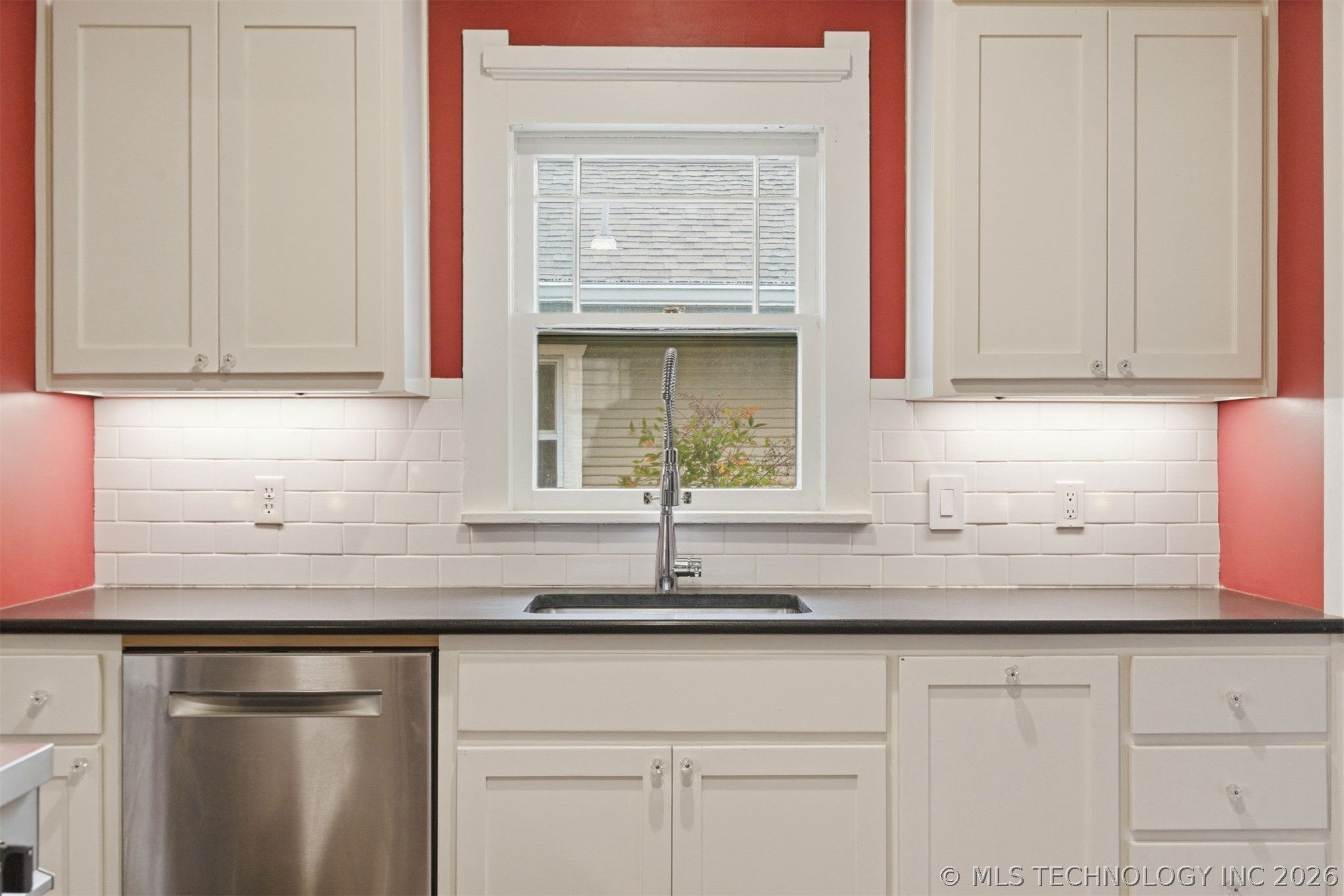 1855 16th Place Tulsa OK 74104