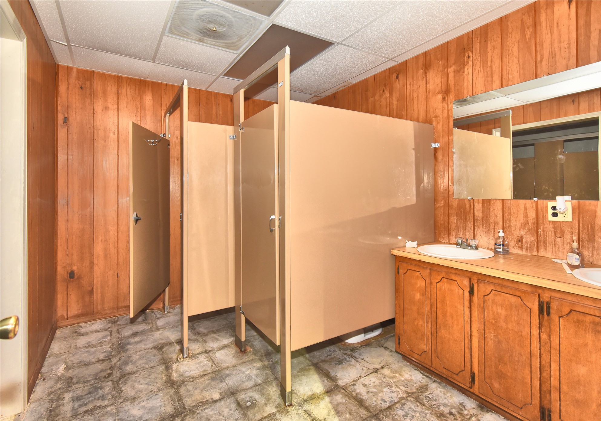 505 NE 3rd Street Wagoner OK 74467