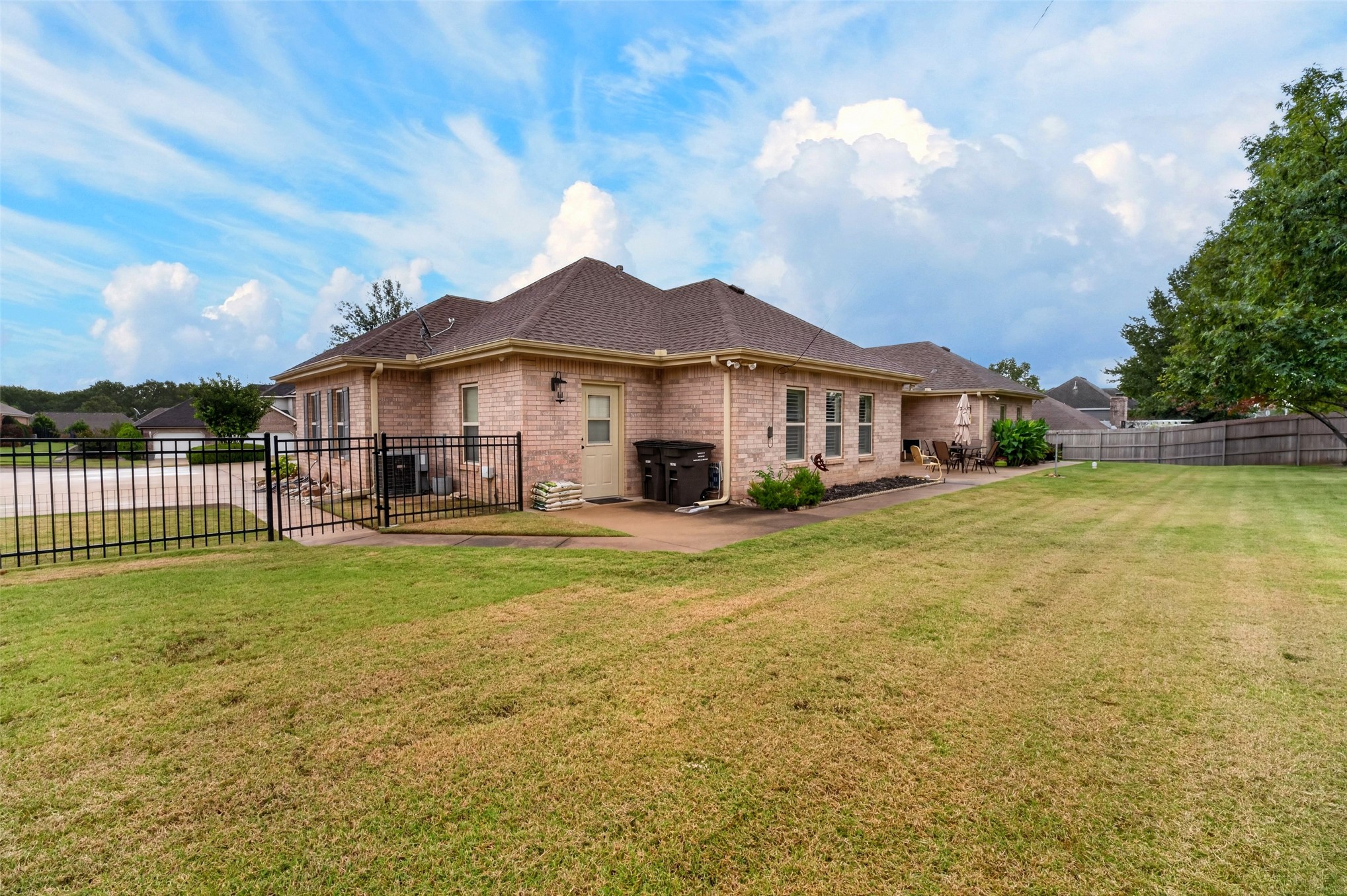 2817 Roanoke Ridge Road Bartlesville OK 74006