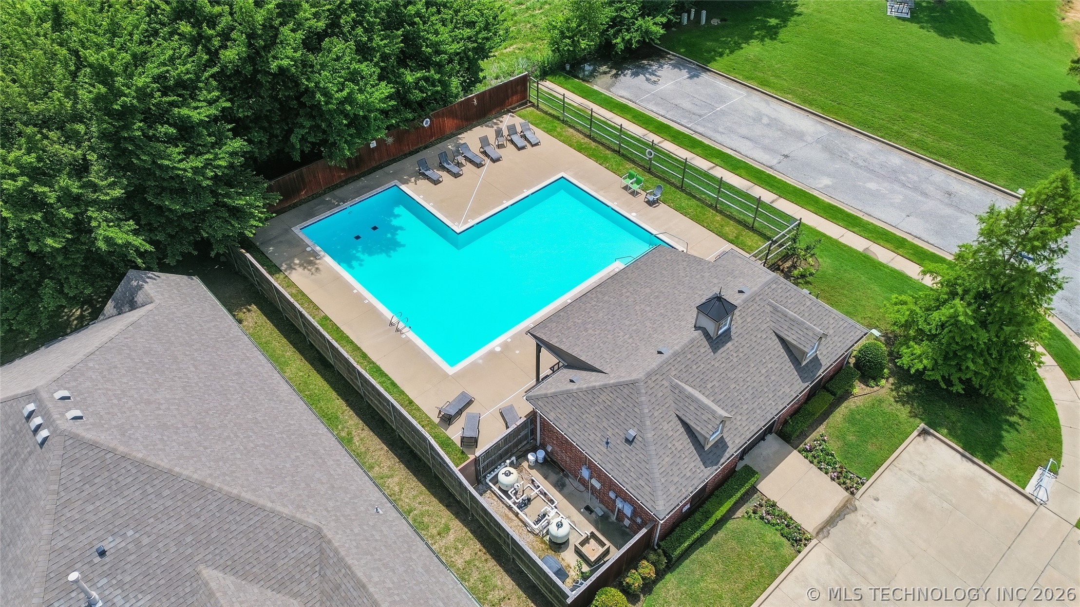 3608 S 16th Street Broken Arrow OK 74012