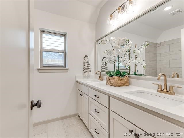 1601 N 71st Street Broken Arrow OK 74014
