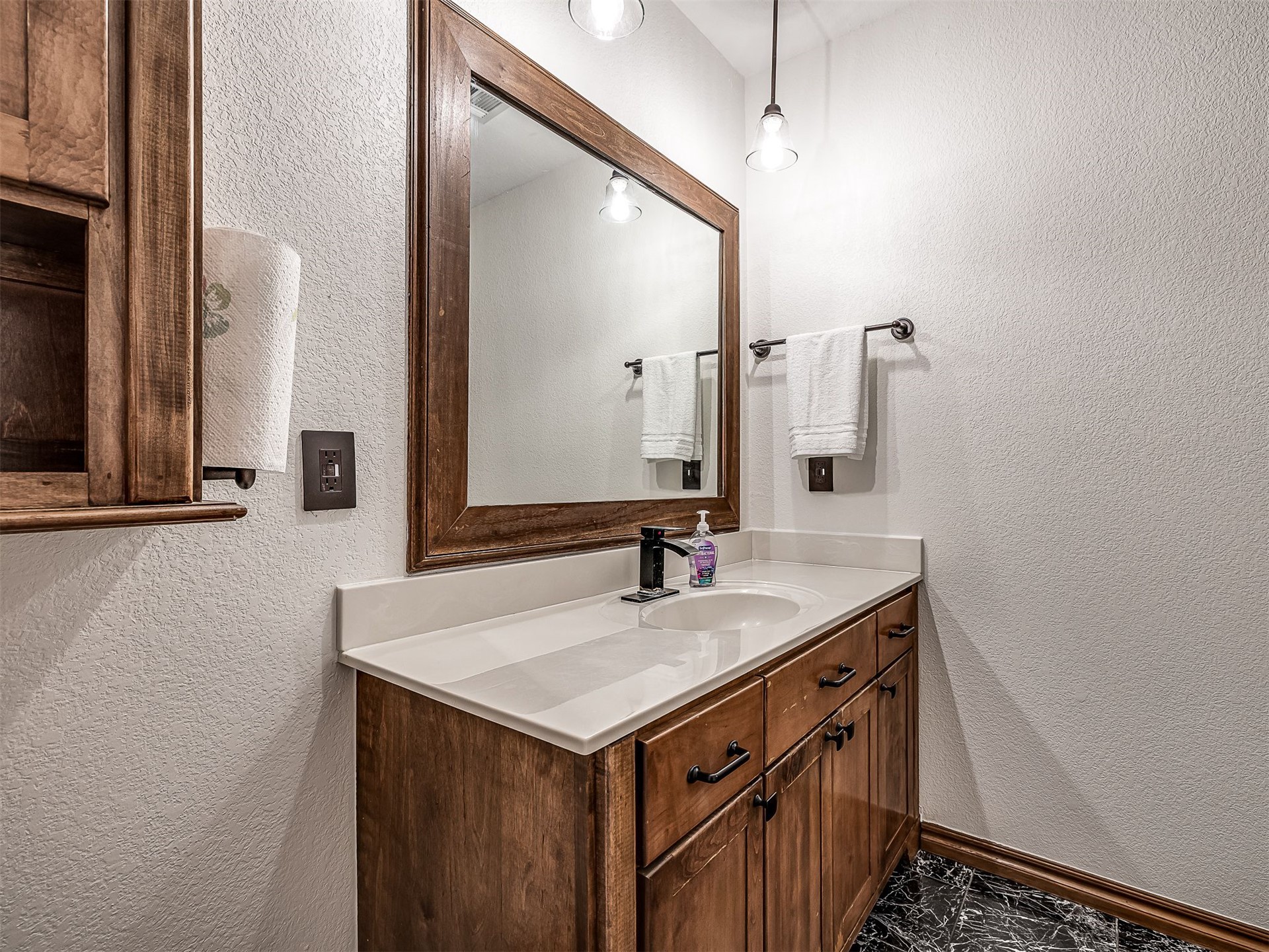 16750 Hubbard Road Claremore OK 74017